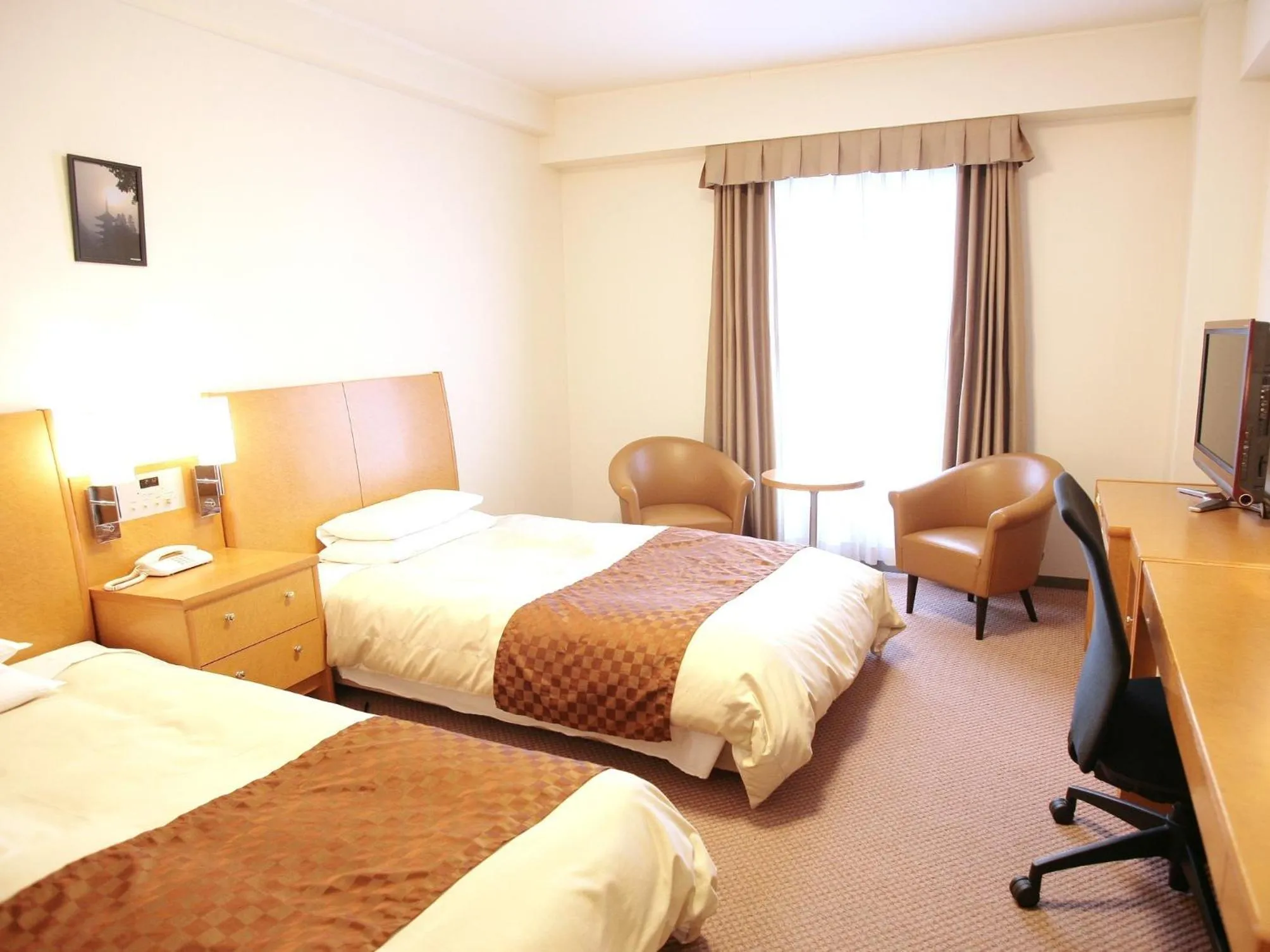 Photo of the whole room in Hotel New Tanaka