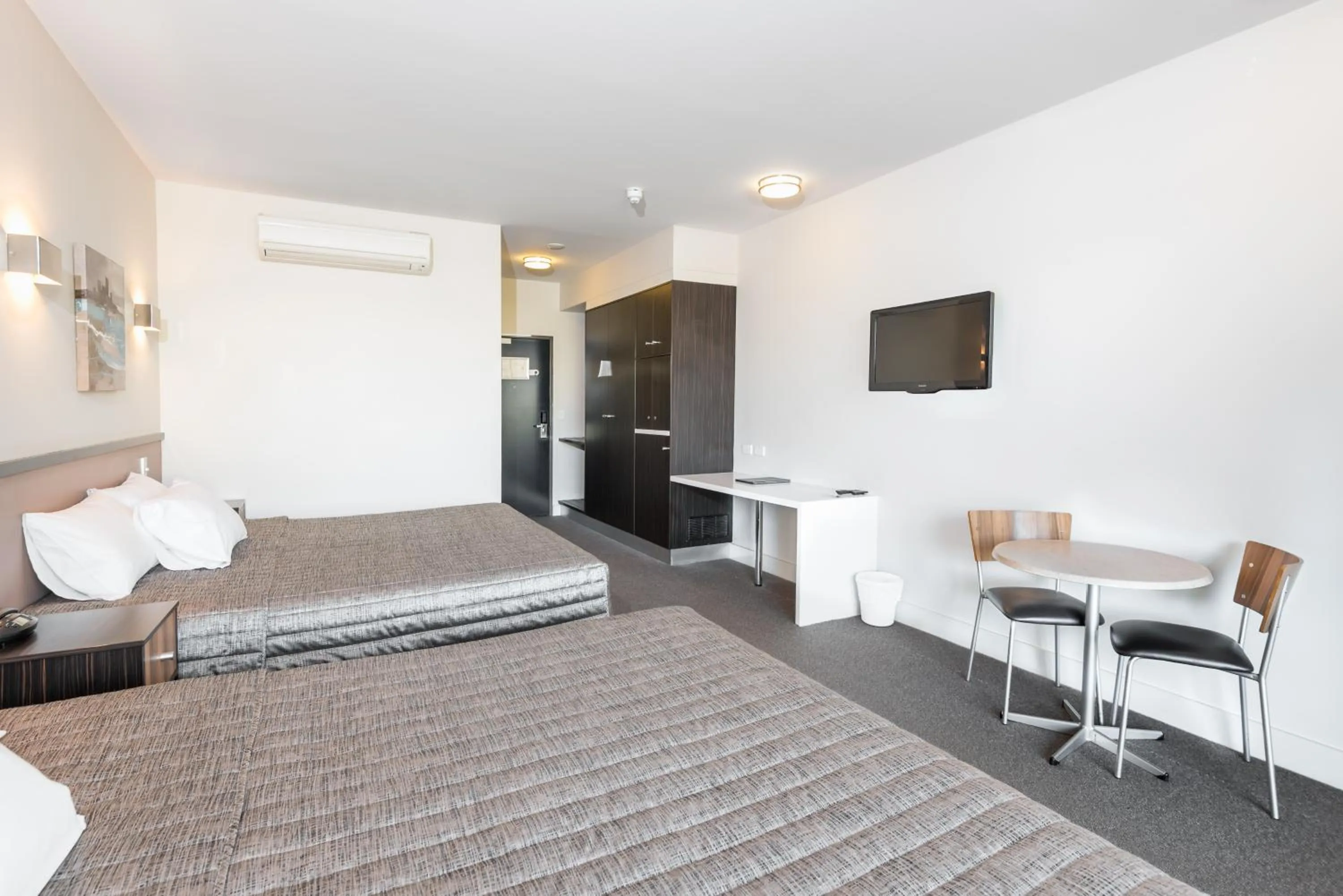 Bed in Macquarie 4 Star