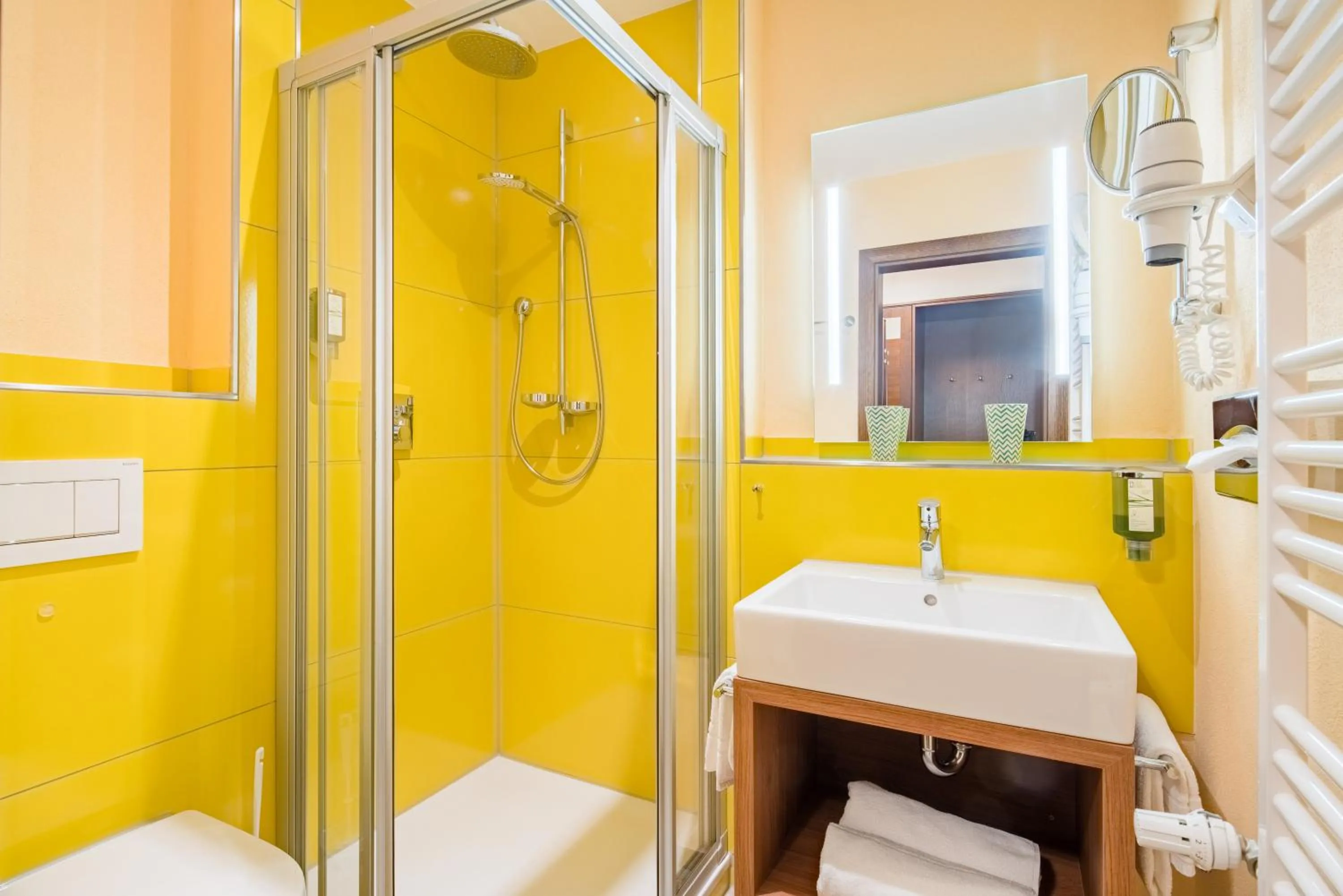 Shower in Boutique Hotel Bundschuh 3 Sterne Superior