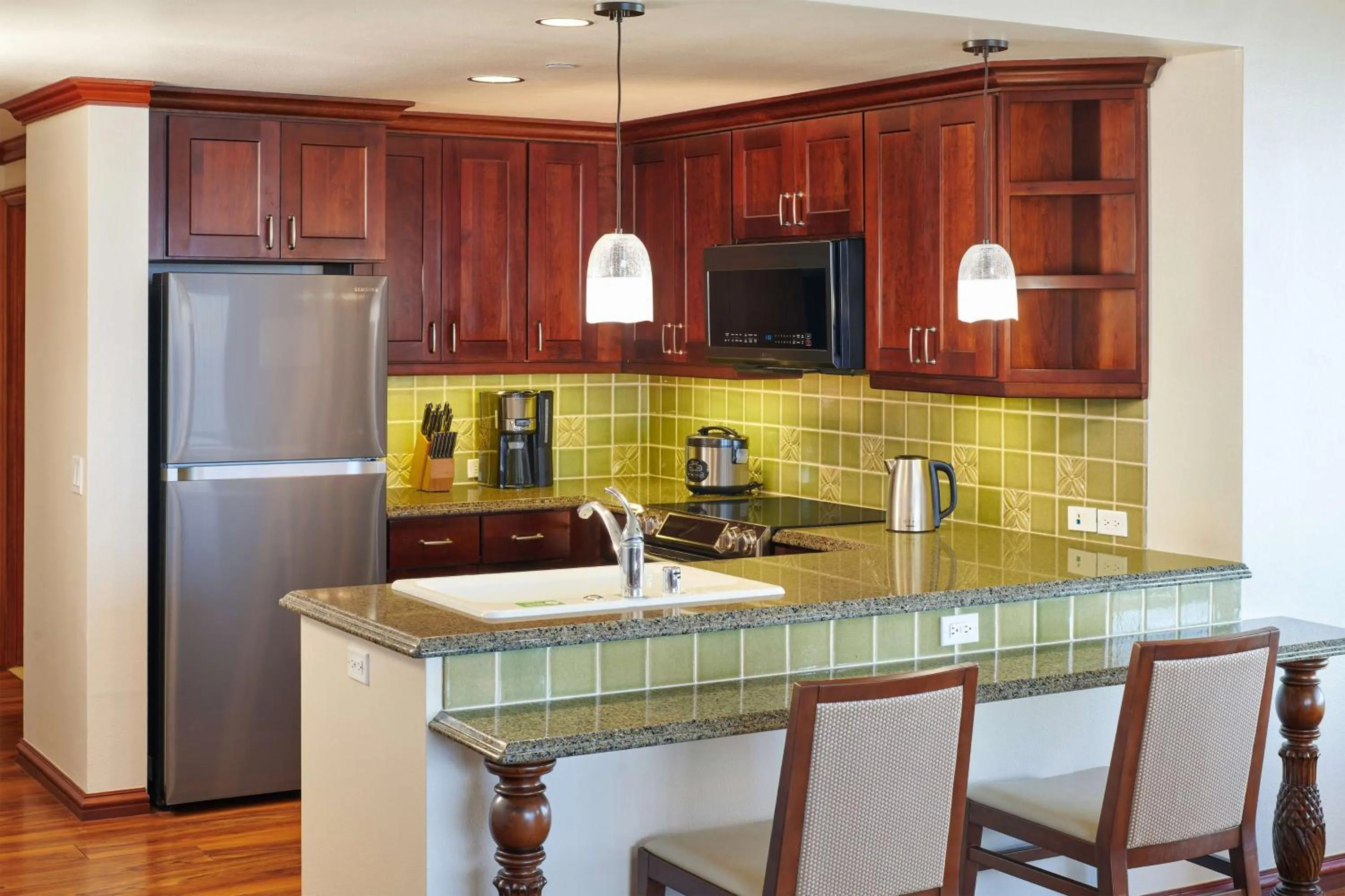 Kitchen or kitchenette in Hilton Grand Vacations Club Grand Waikikian Honolulu