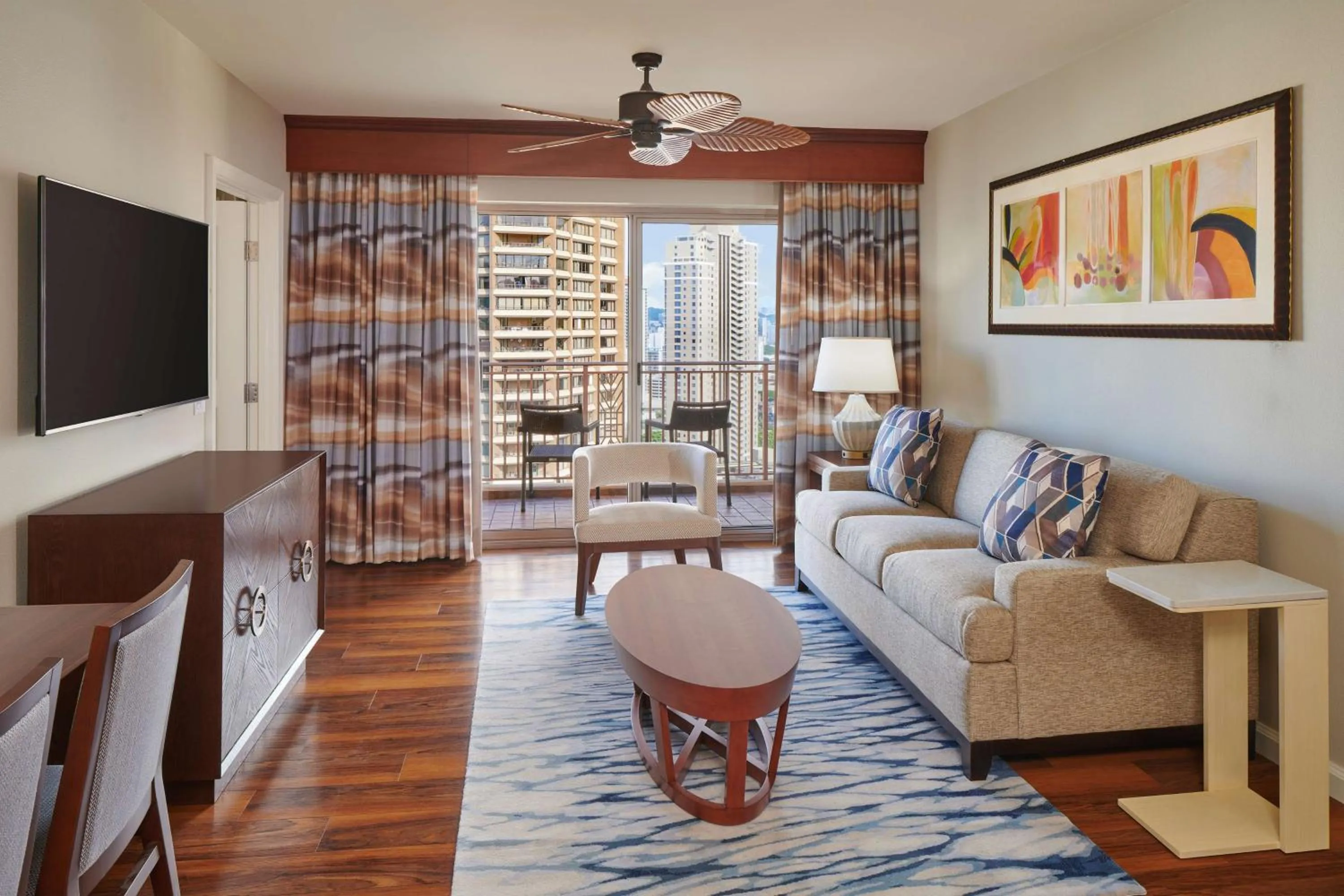 Living room in Hilton Grand Vacations Club Grand Waikikian Honolulu