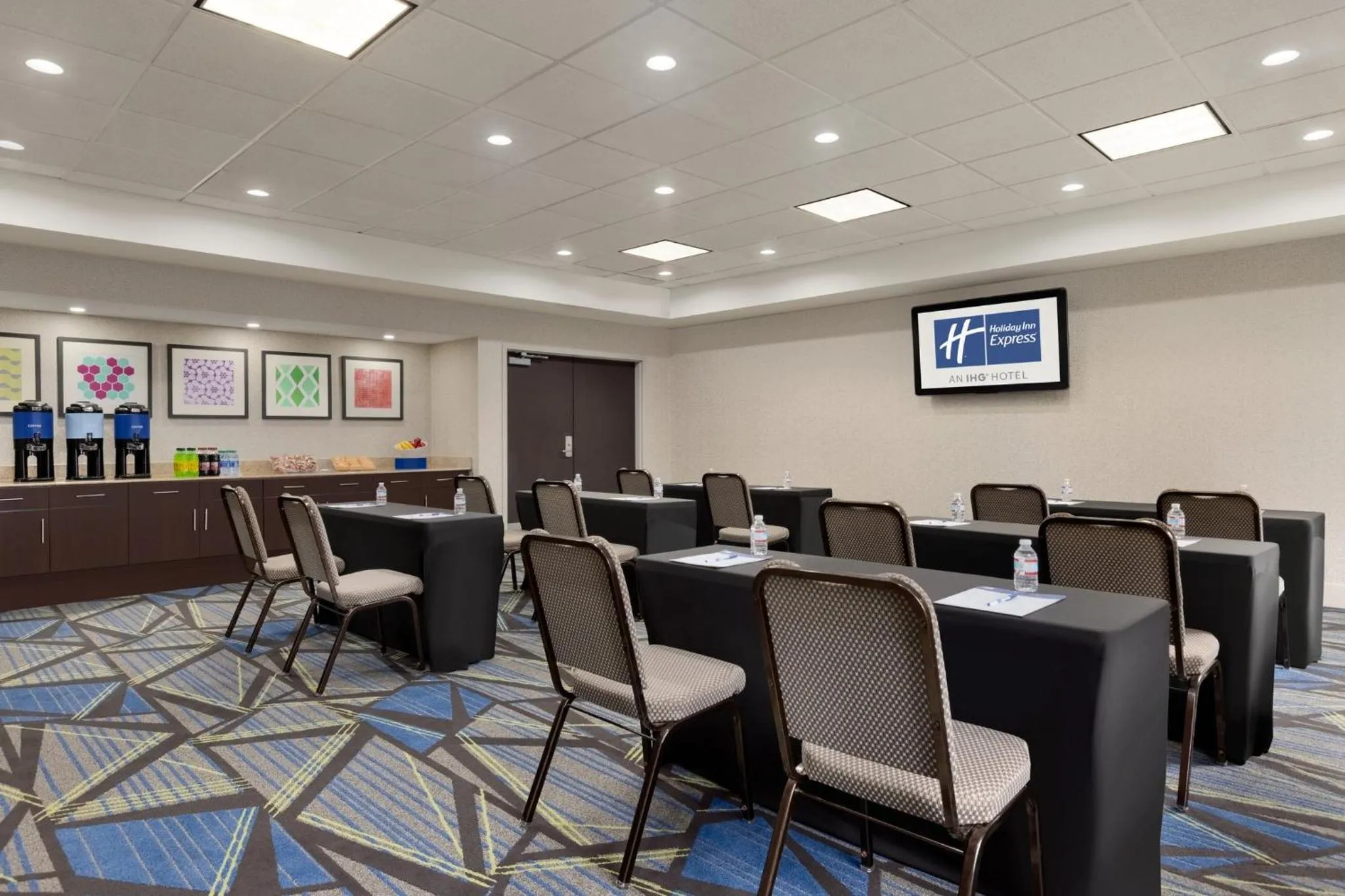 Meeting/conference room in Holiday Inn Express Hotel & Suites Opelika Auburn by IHG