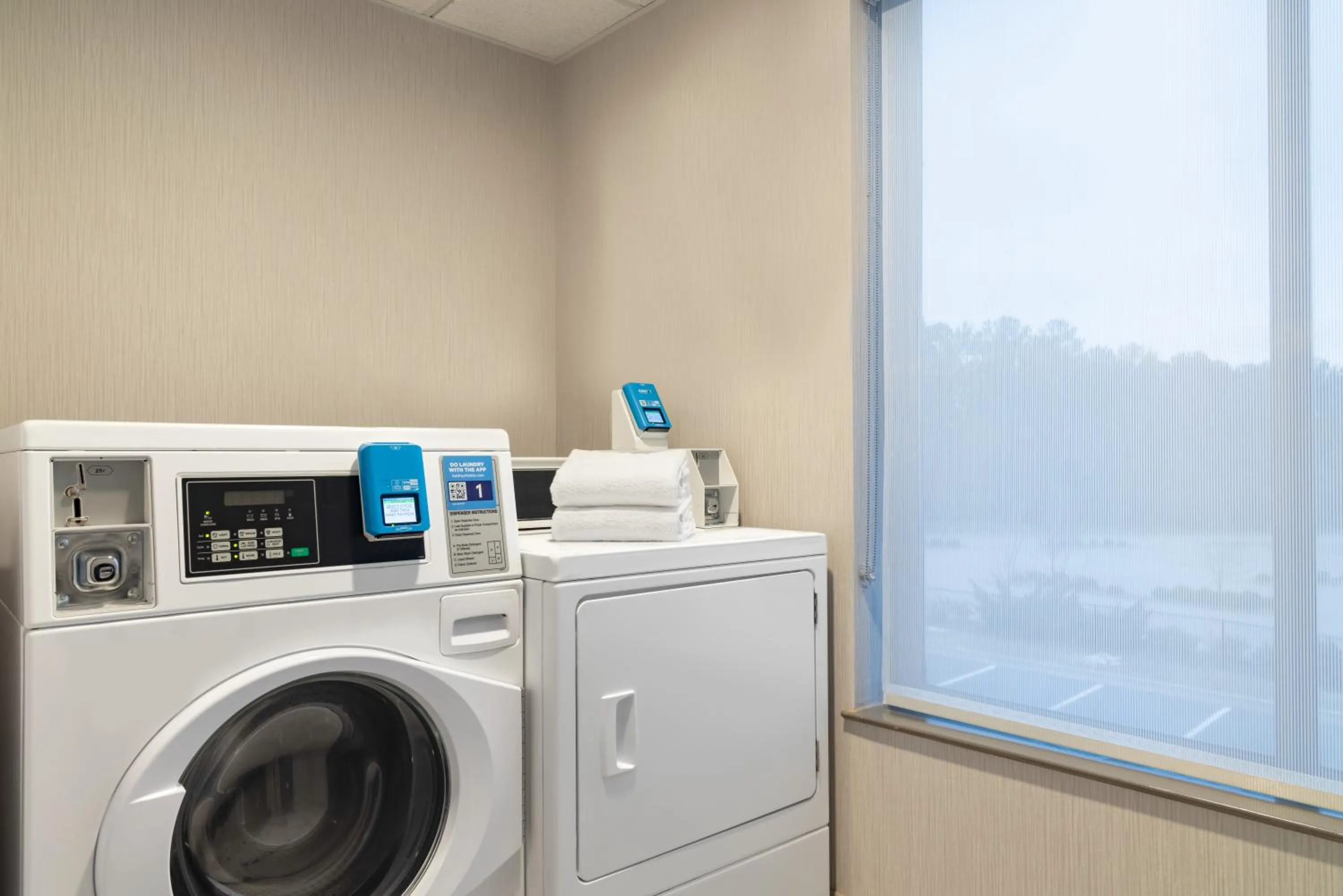 laundry in Holiday Inn Express Hotel & Suites Opelika Auburn by IHG