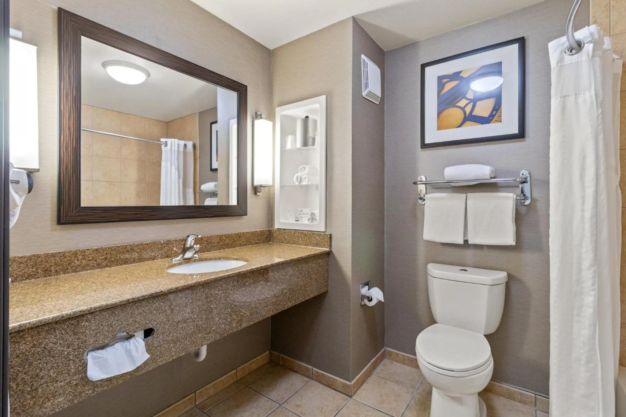 Bathroom in Holiday Inn Express Hotel & Suites Barstow by IHG