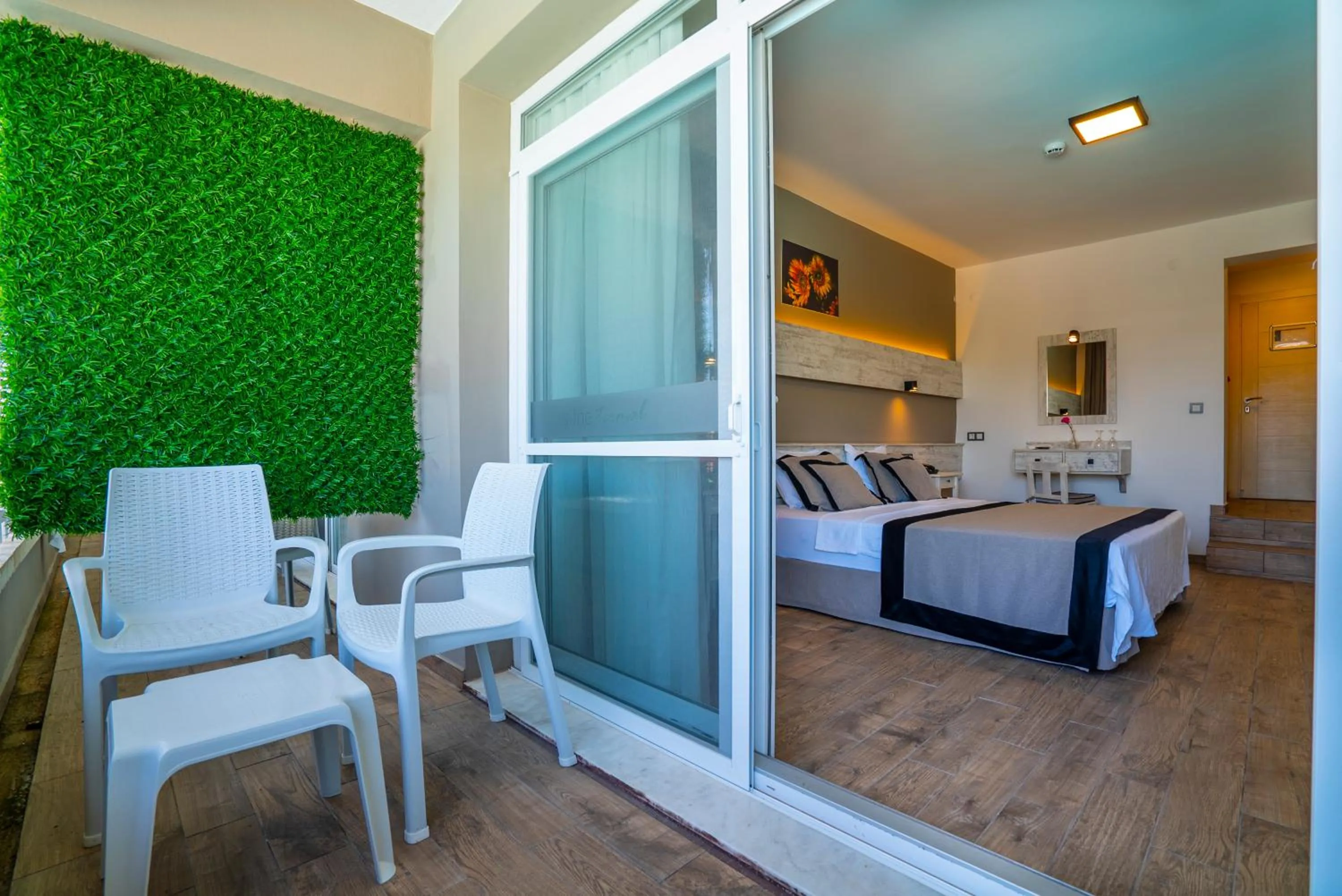 Bed in Sifne Thermal Otel