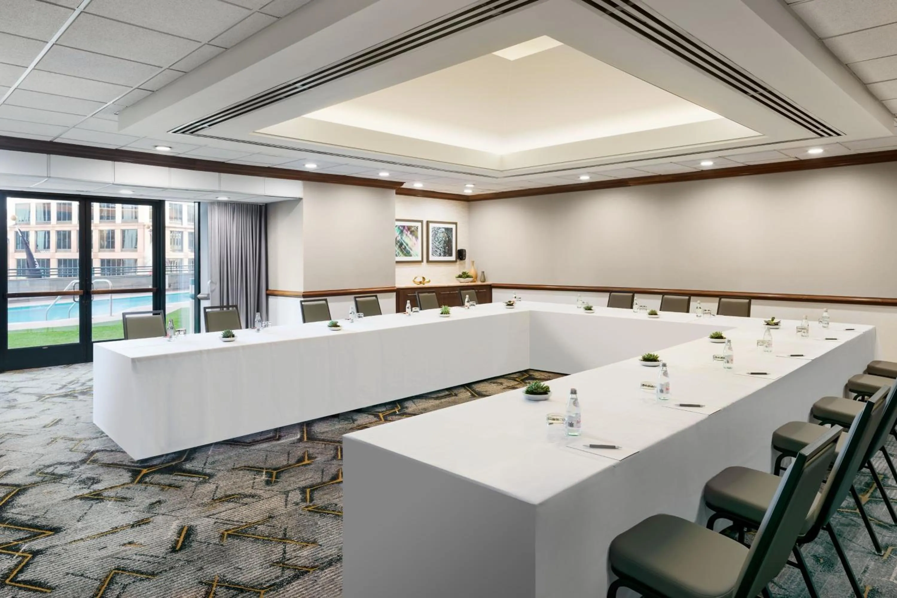 Meeting/conference room in The Westin San Diego Bayview