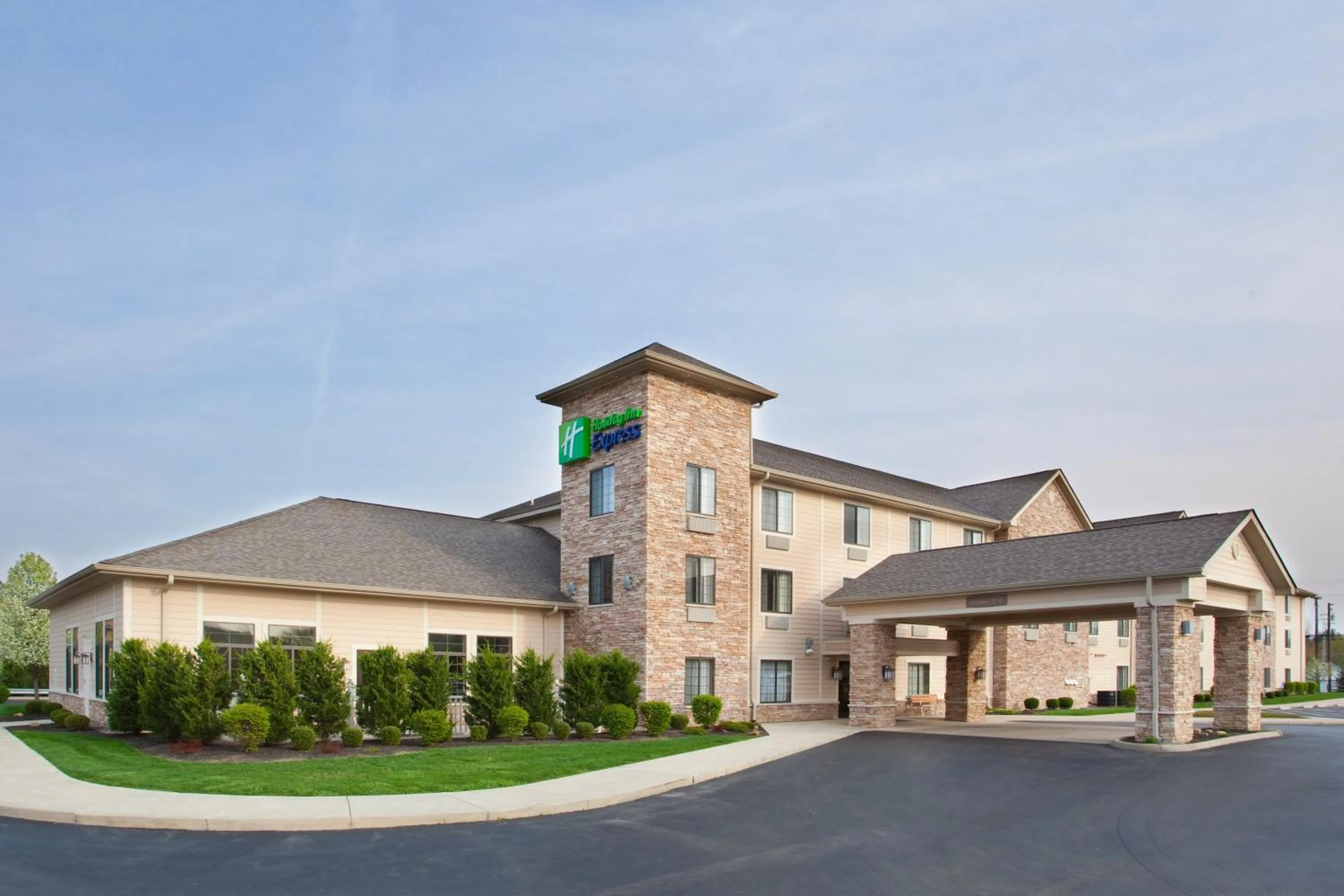 Property building in Holiday Inn Express Hocking Hills-Logan by IHG