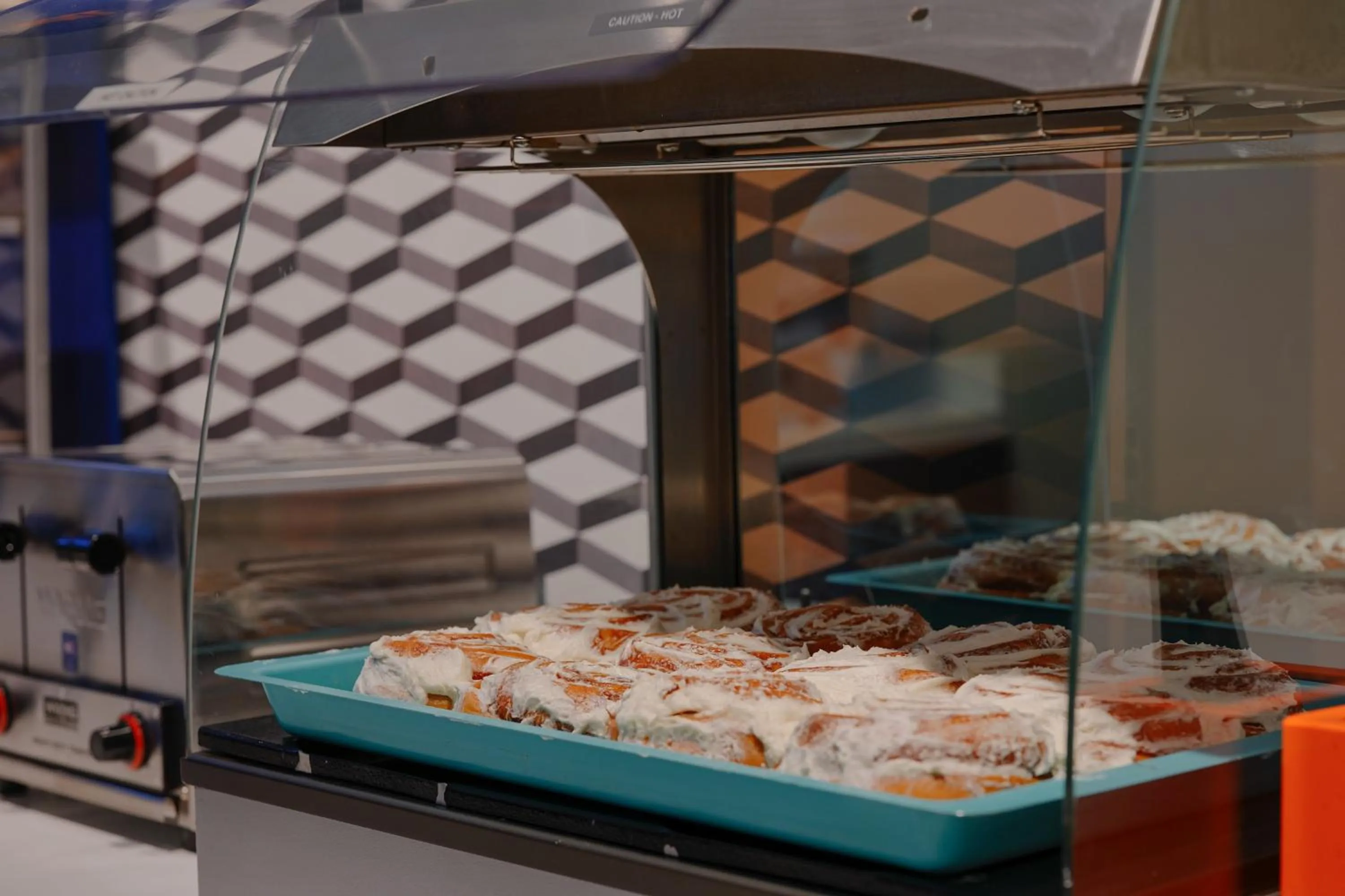 Breakfast in Holiday Inn Express & Suites Santa Clara - Silicon Valley by IHG