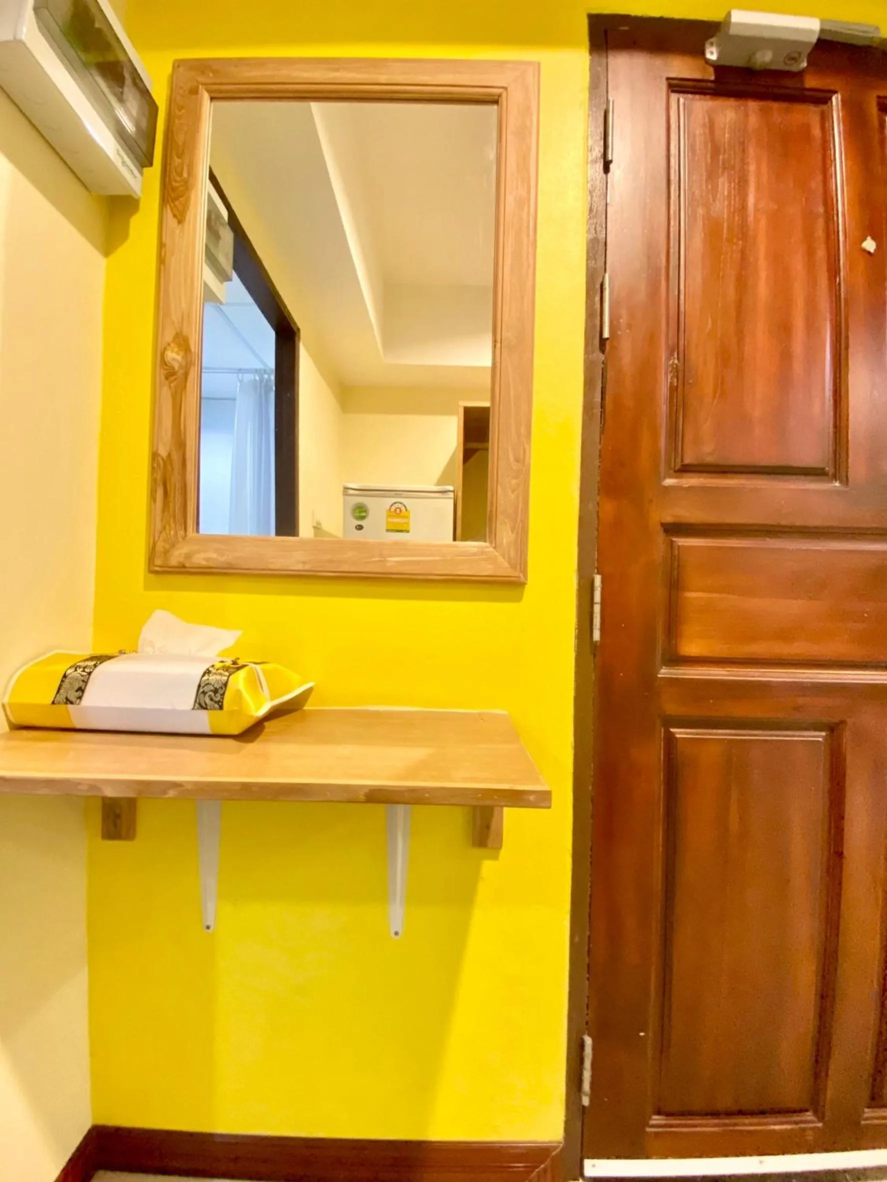 hair dresser in Chinda Boutique Hotel