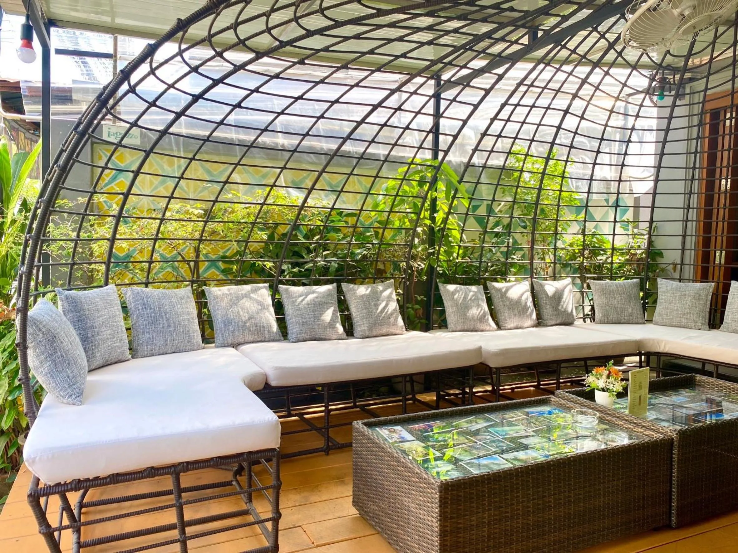 Seating area in Chinda Boutique Hotel