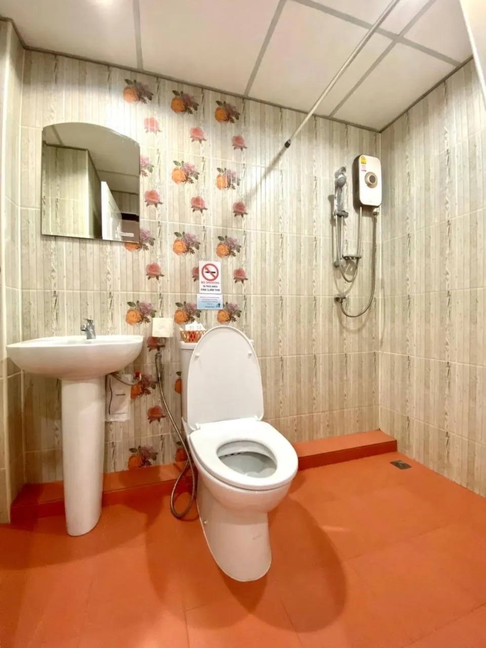 Bathroom in Chinda Boutique Hotel