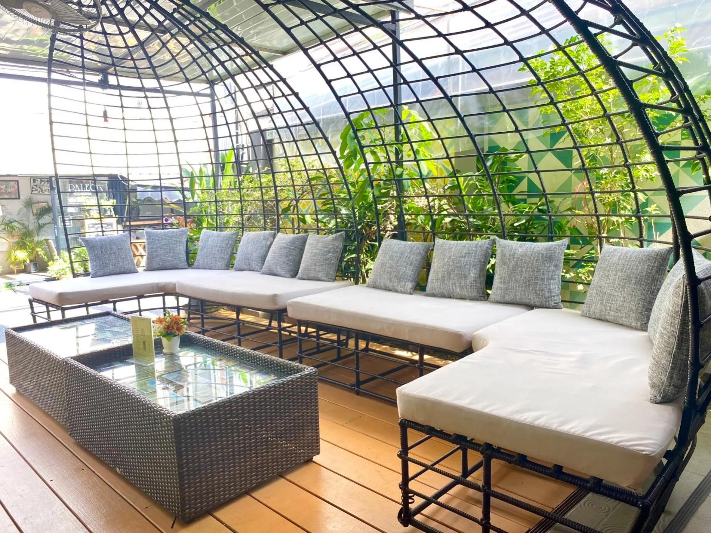 Garden in Chinda Boutique Hotel