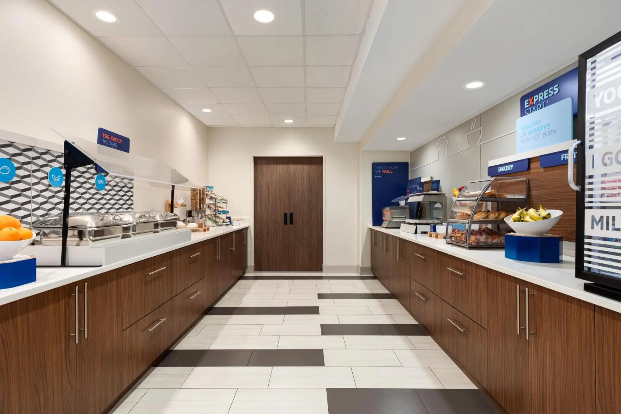 Breakfast in Holiday Inn Express & Suites Lexington North West-The Vineyard by IHG