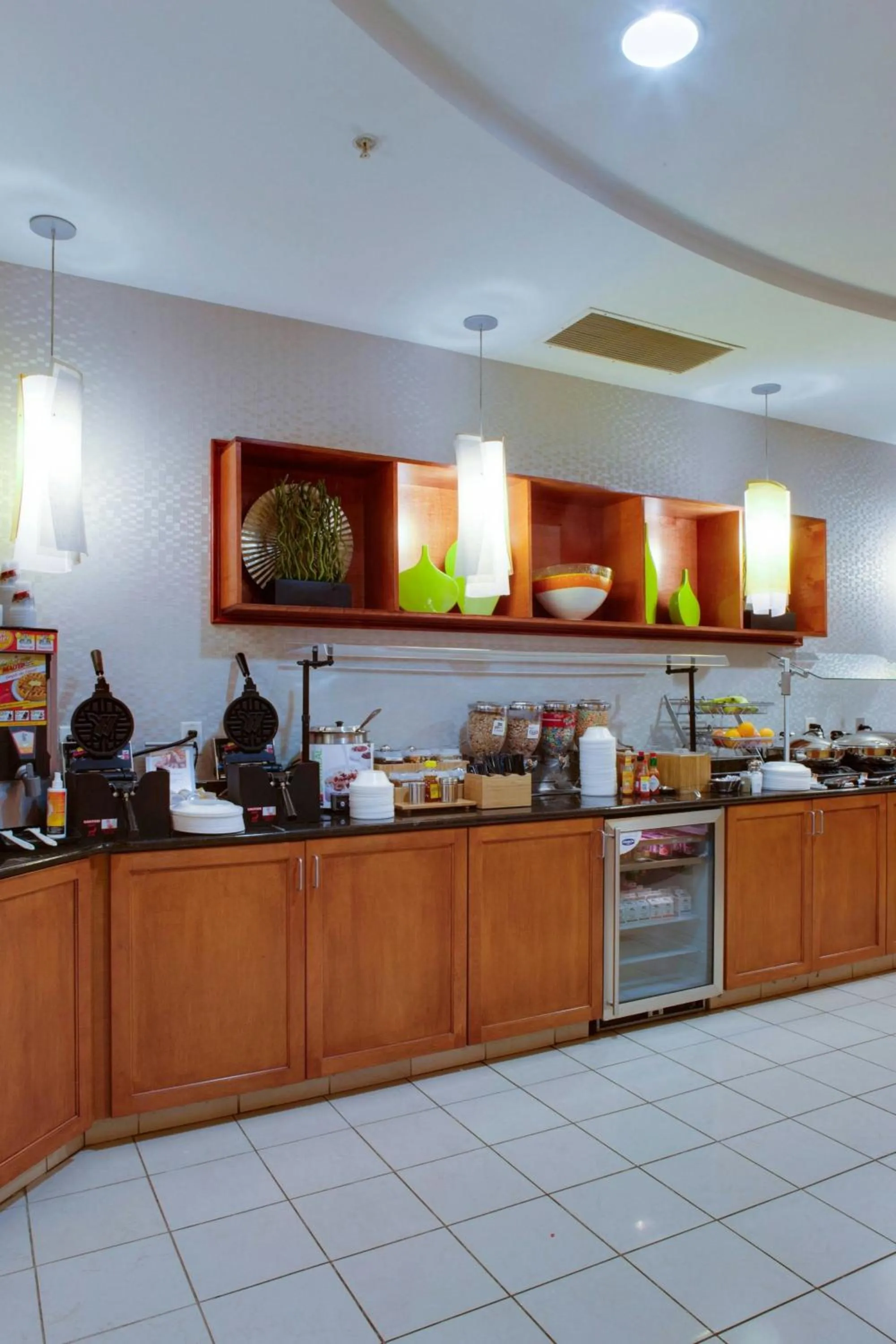 Breakfast in SpringHill Suites by Marriott Savannah I-95 South