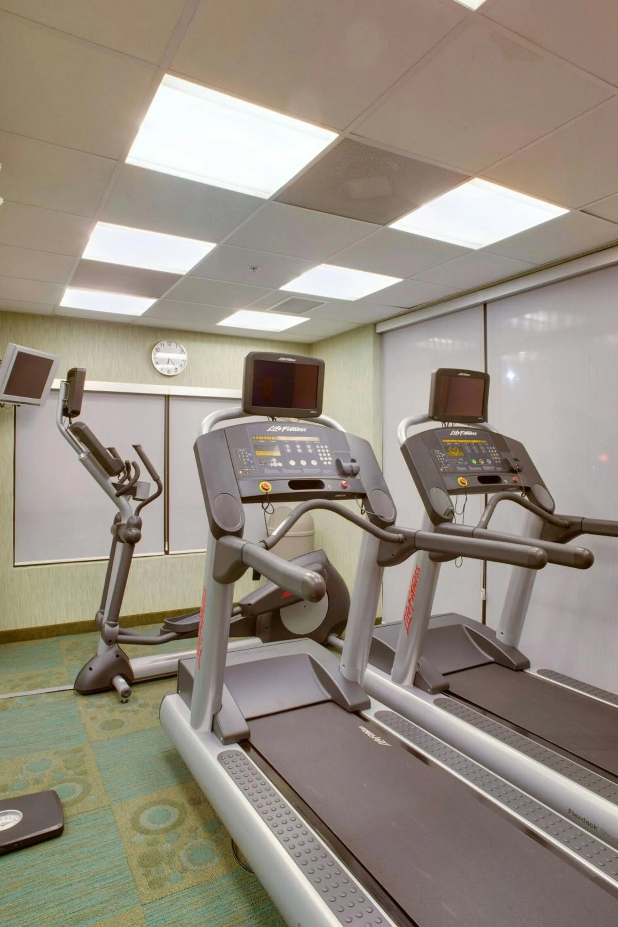 Fitness centre/facilities in SpringHill Suites by Marriott Savannah I-95 South