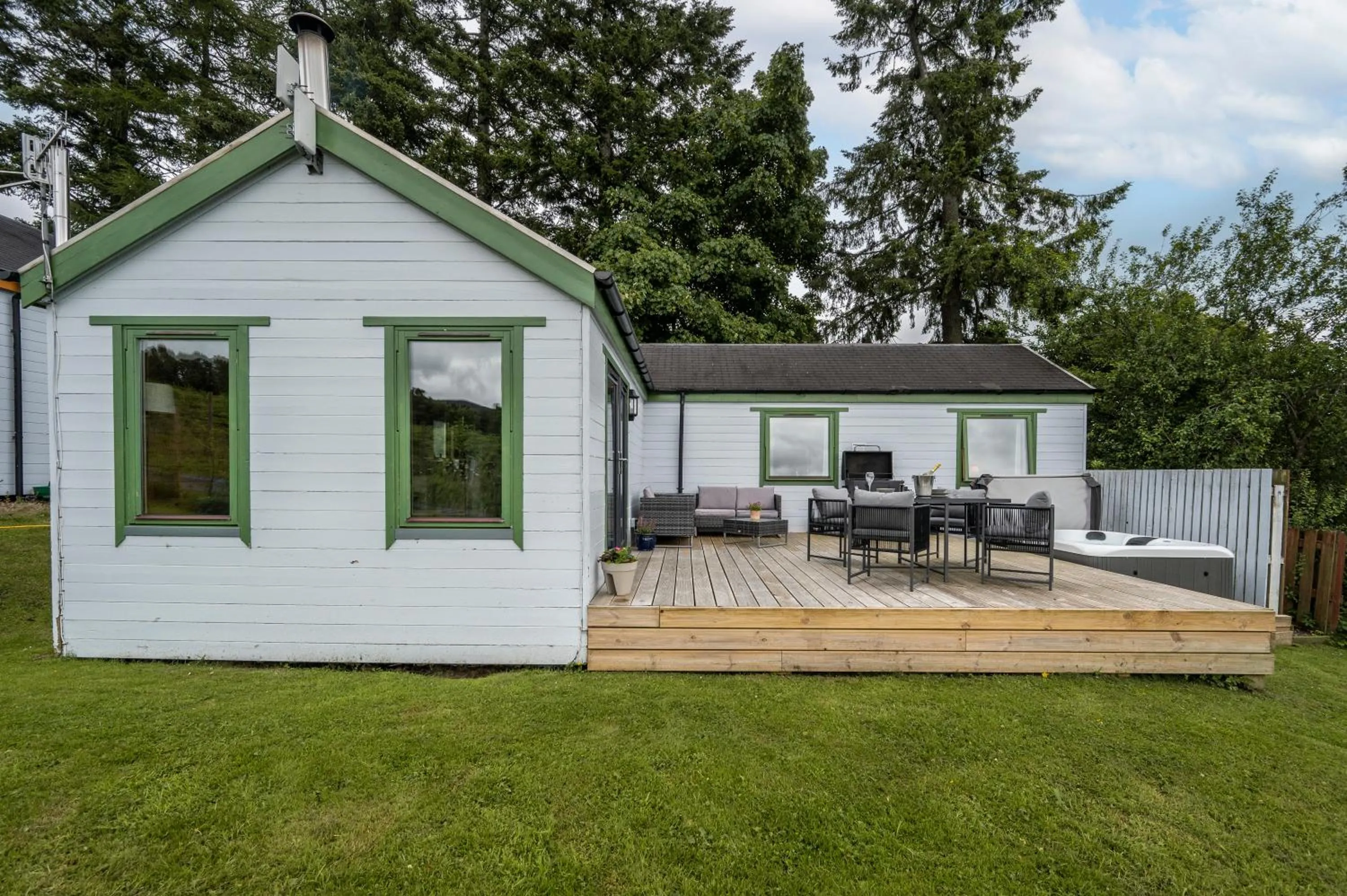 Kinnaird Woodland Lodges