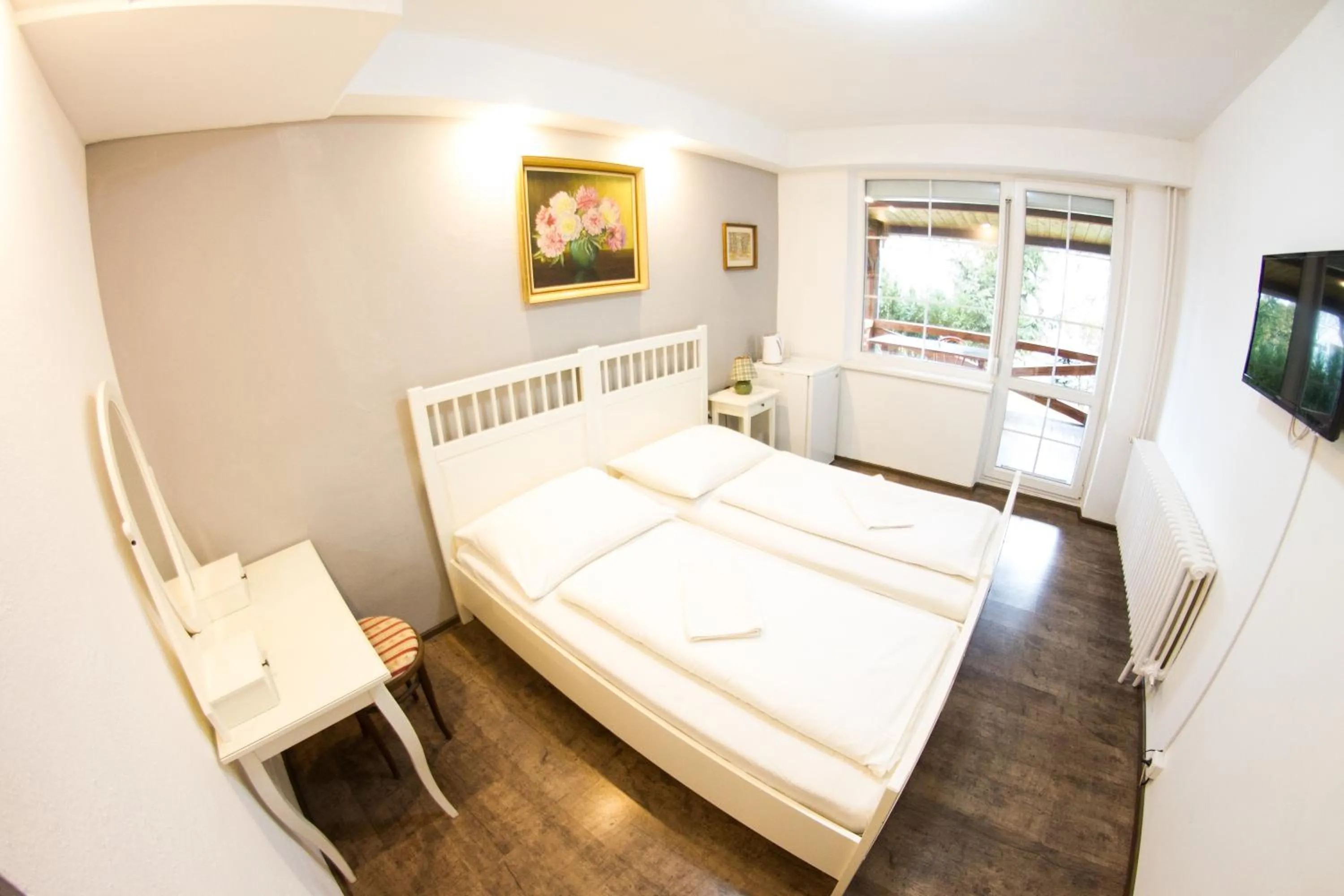 Bed in Pension Thaya