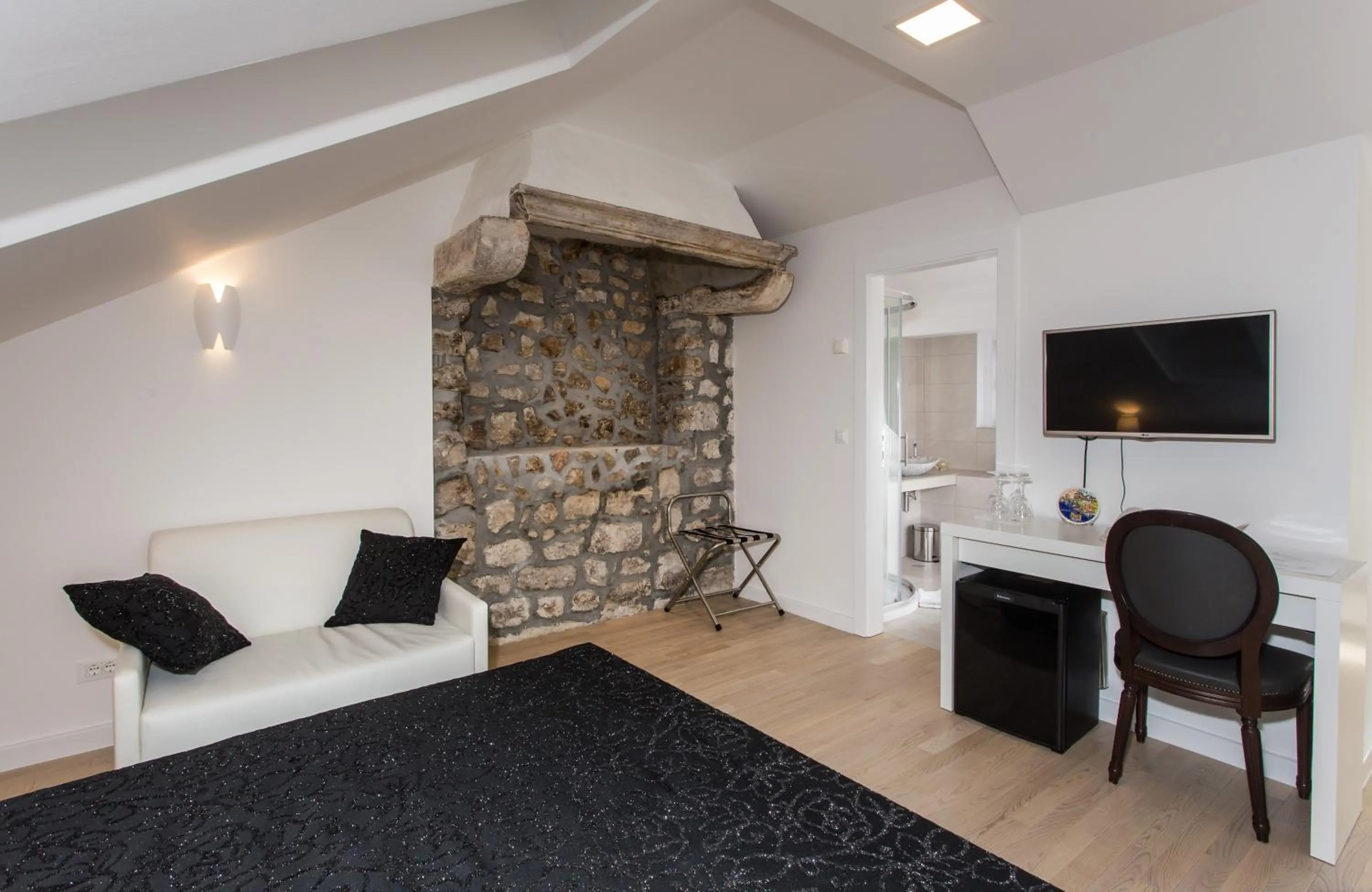 Bedroom in Klarisa Palace Rooms