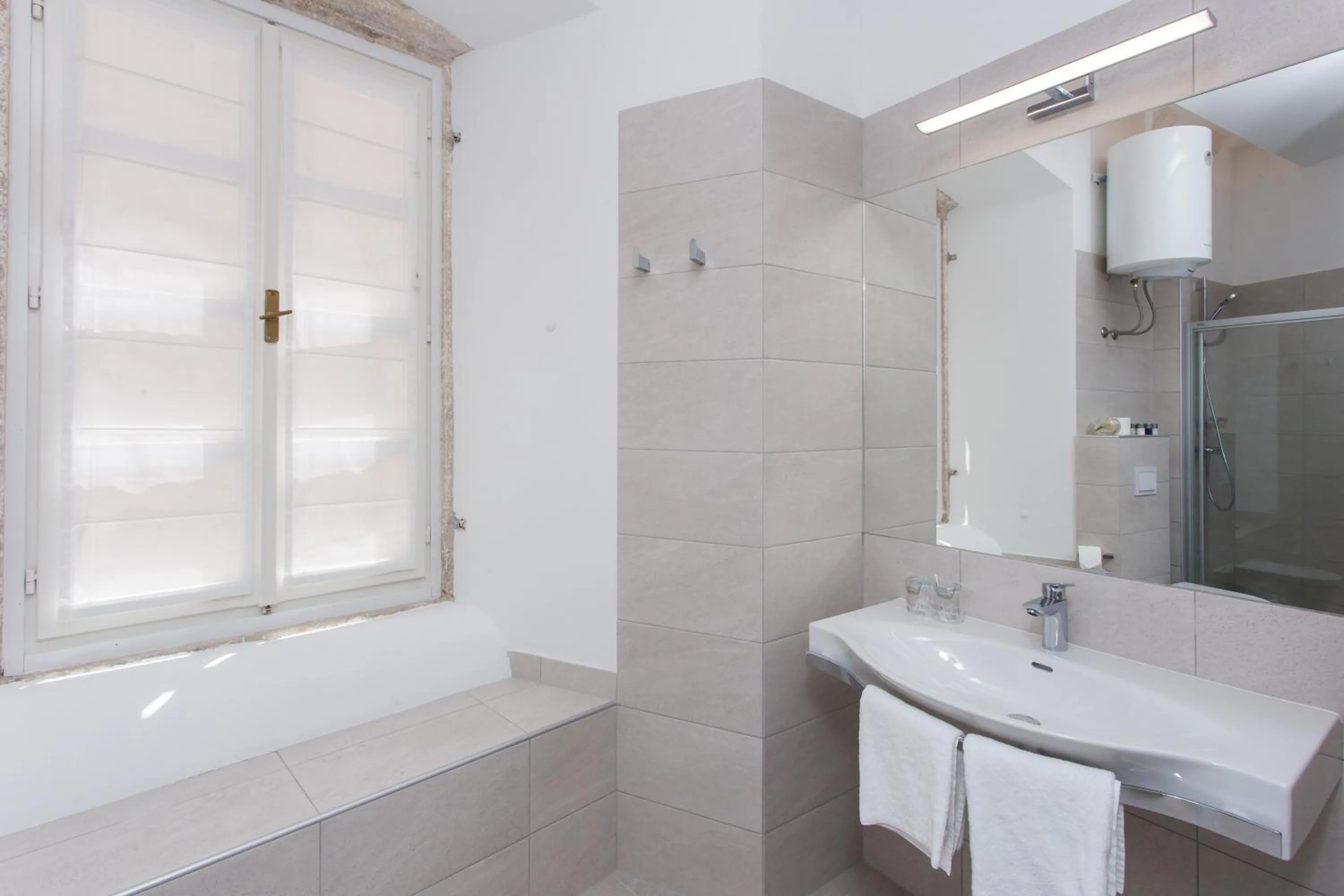 Bathroom in Klarisa Palace Rooms