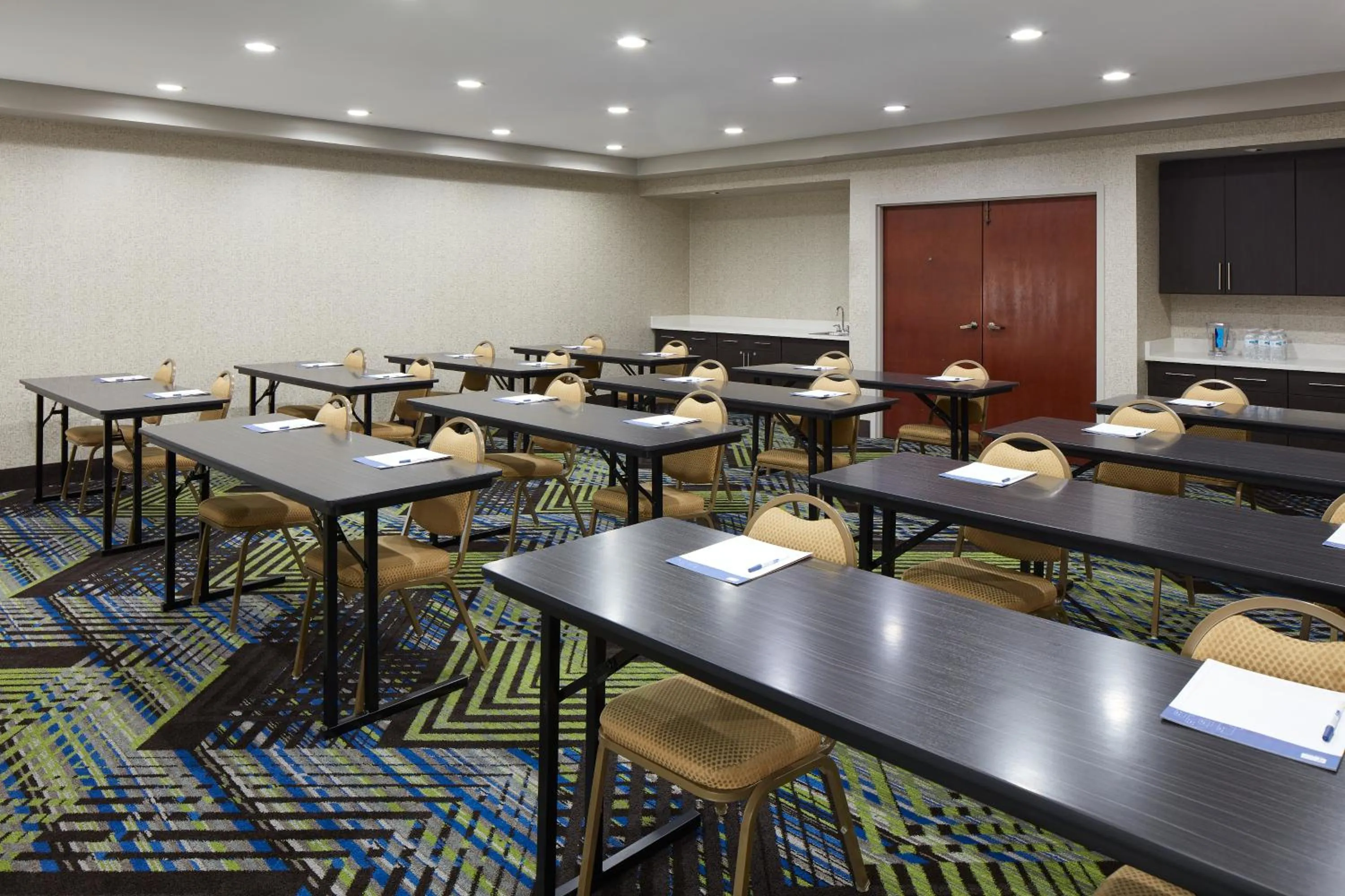 Meeting/conference room in Holiday Inn Express & Suites Asheville SW - Outlet Ctr Area by IHG