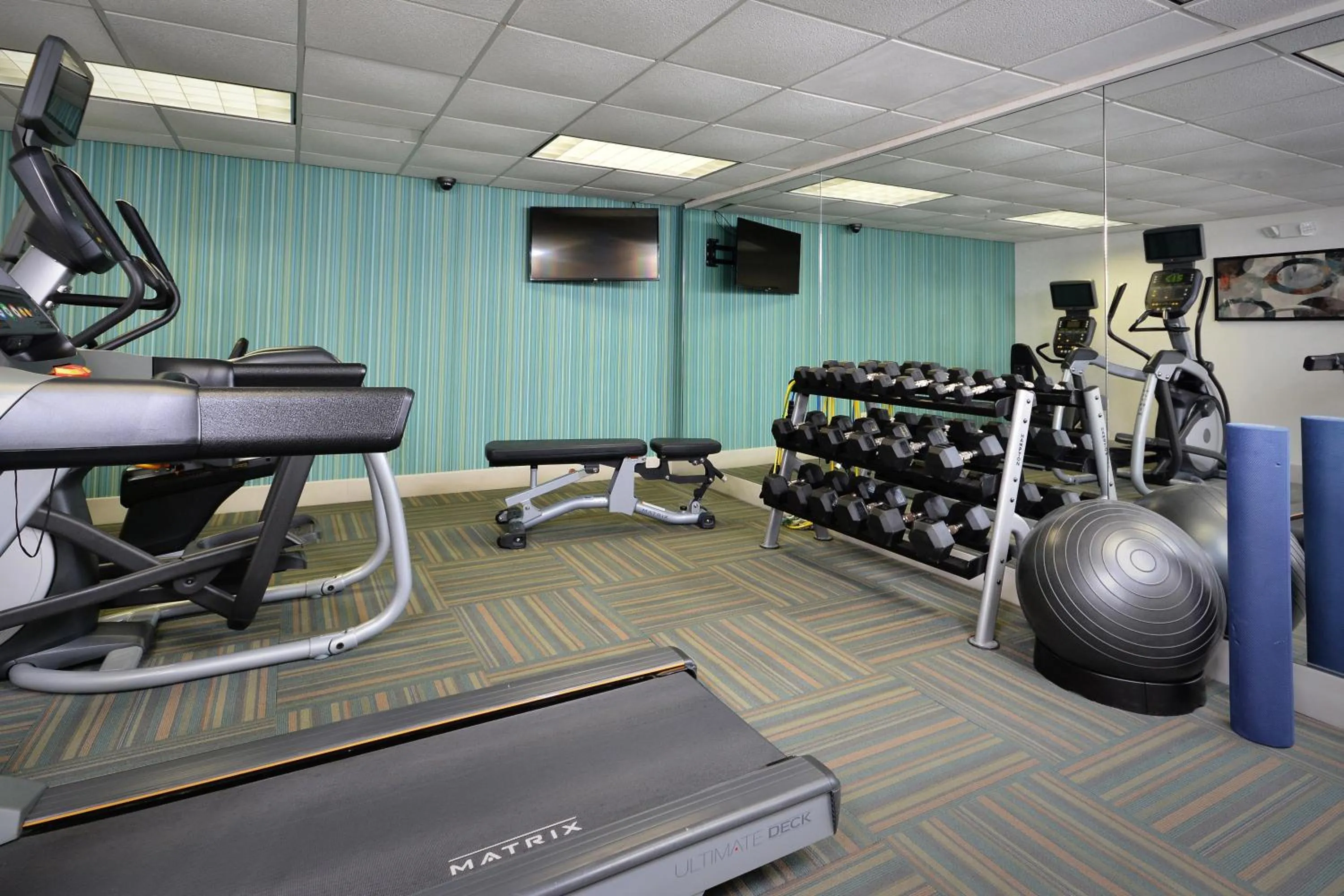 Fitness centre/facilities in Holiday Inn Express Lynchburg by IHG