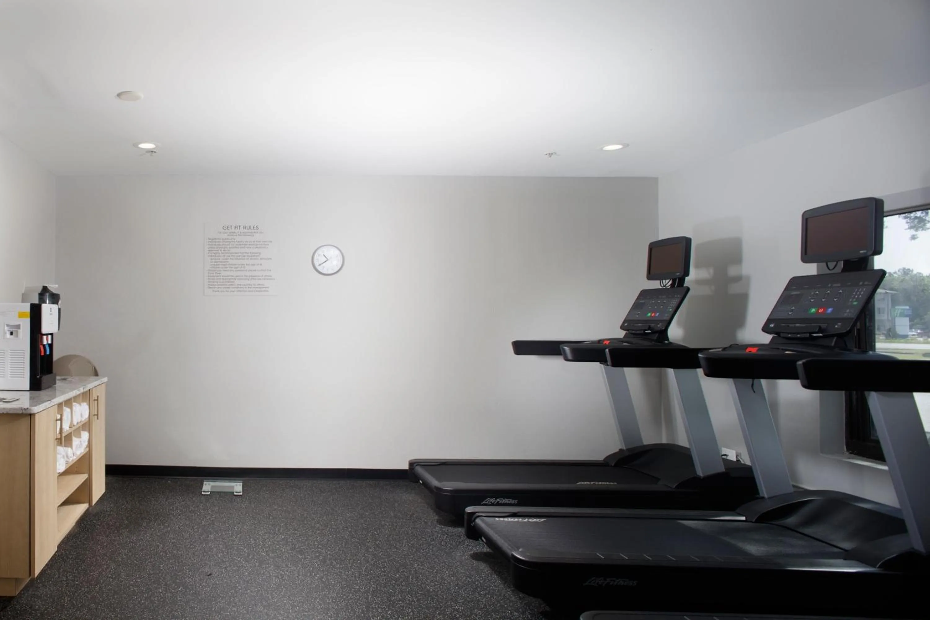 Fitness centre/facilities in TownePlace Suites by Marriott Savannah Airport