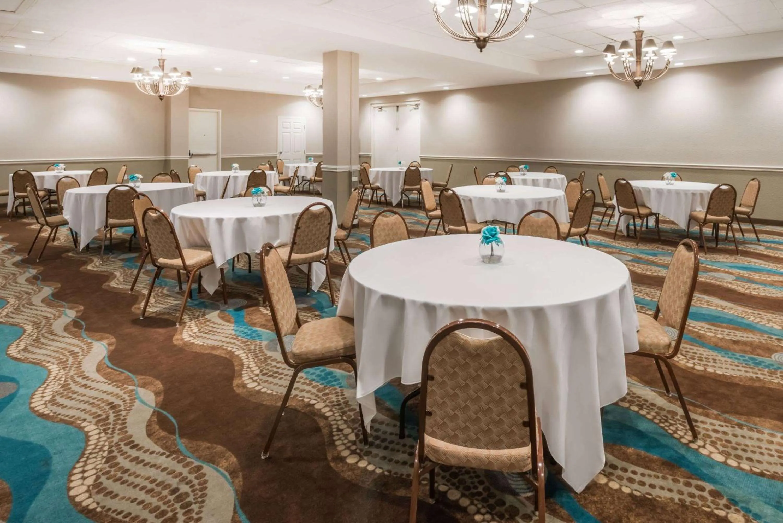 Banquet/Function facilities in Wyndham Garden Wichita Downtown