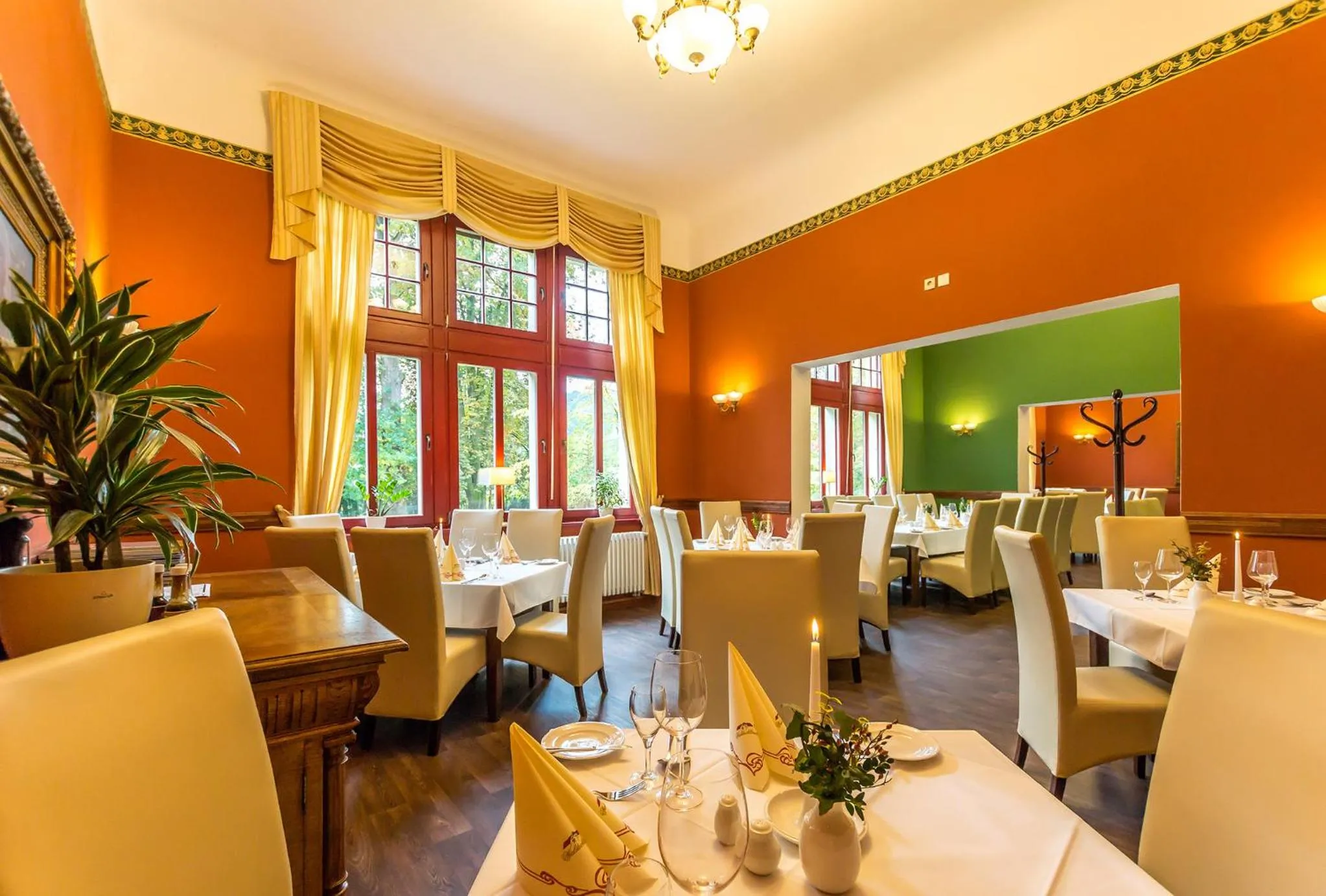 Restaurant/places to eat in Waldschlösschen Wangen