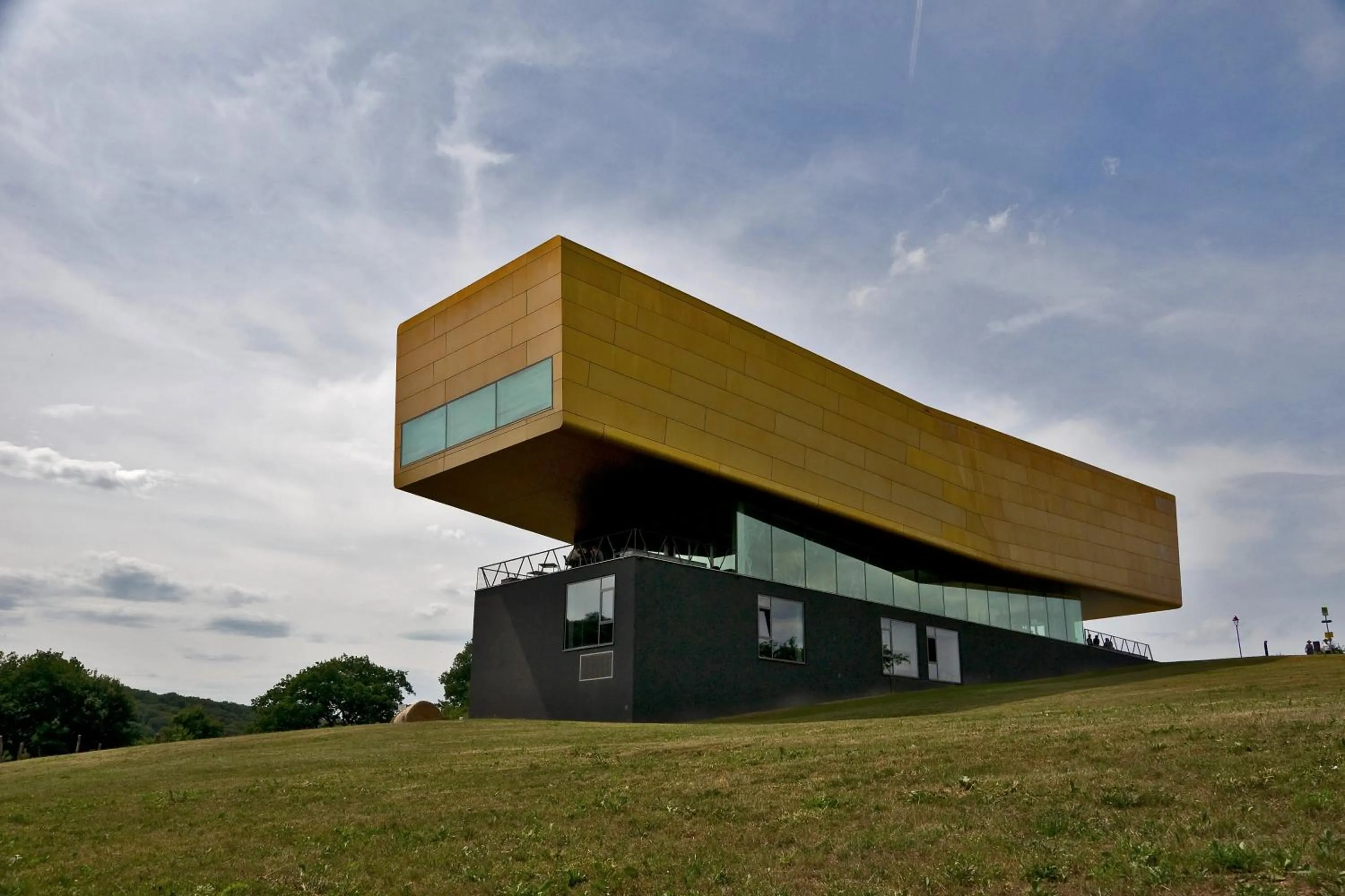 Nearby landmark in Waldschlösschen Wangen