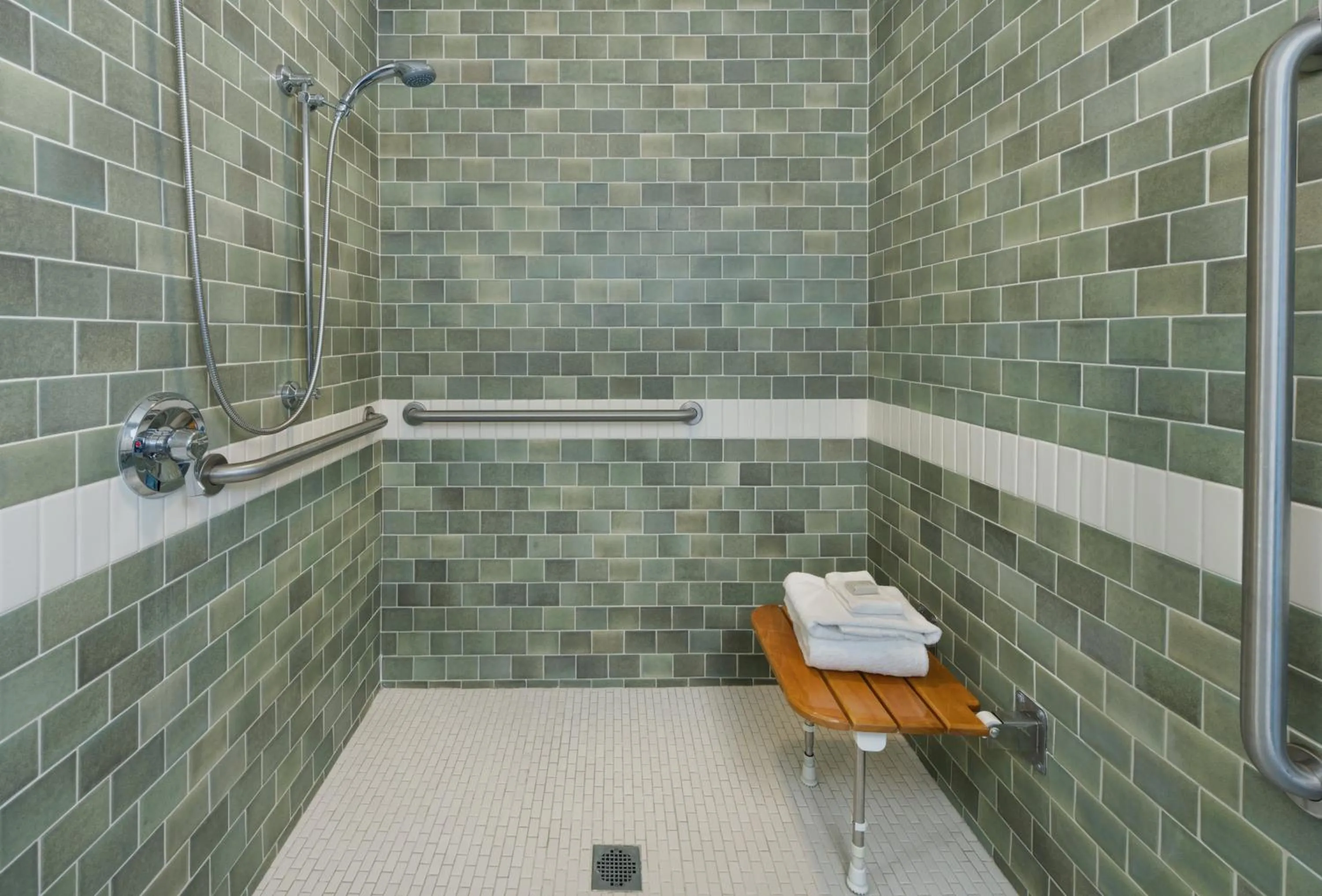 King Mobility Accessible Room with Roll in Shower in Hotel Indigo Asheville Downtown by IHG