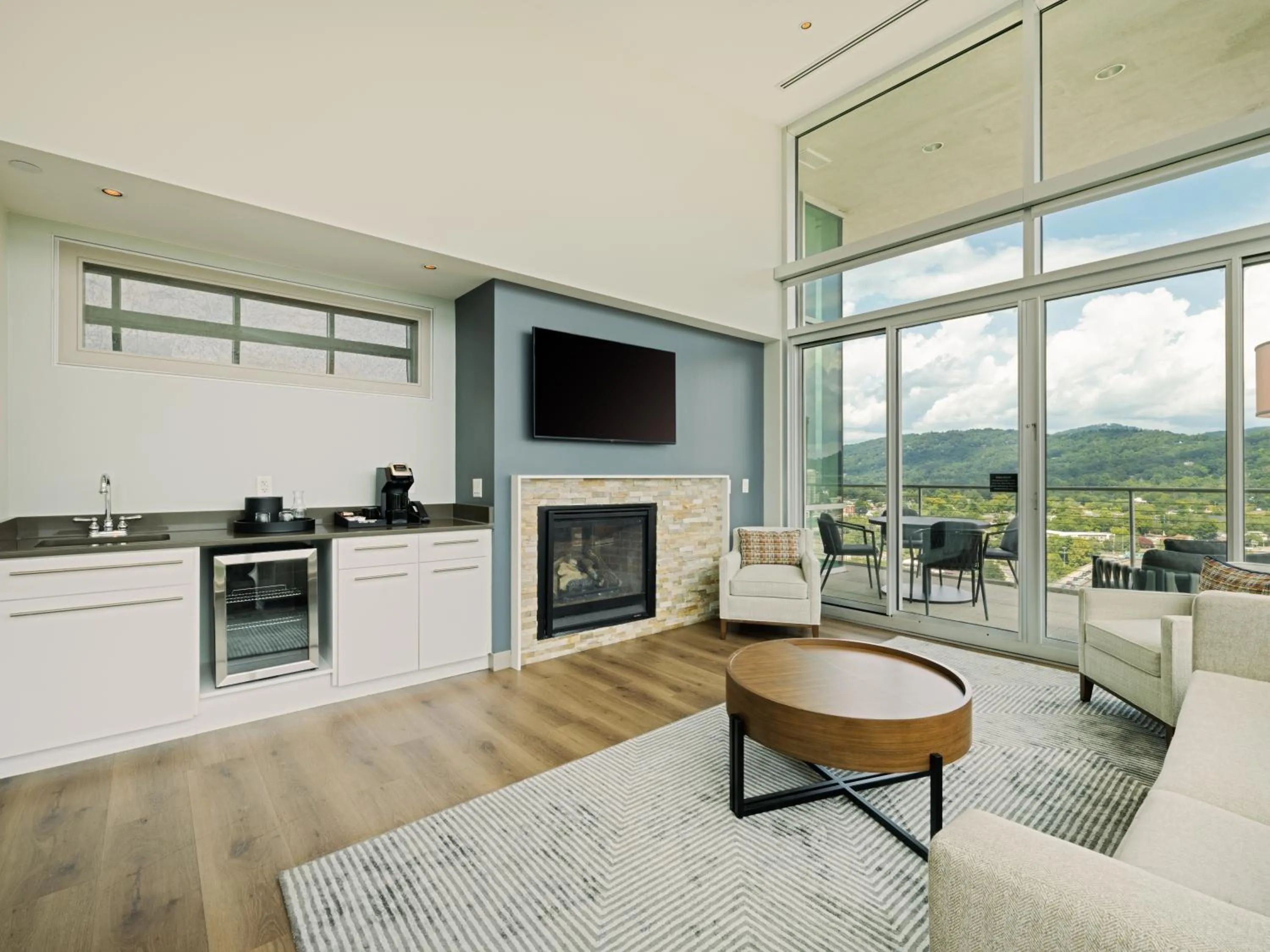 Living room in Hotel Indigo Asheville Downtown by IHG