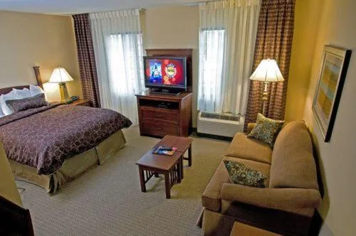Day, Bed in Staybridge Suites Williamsville Buffalo by IHG