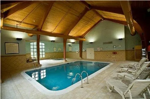 Swimming pool in Staybridge Suites Williamsville Buffalo by IHG