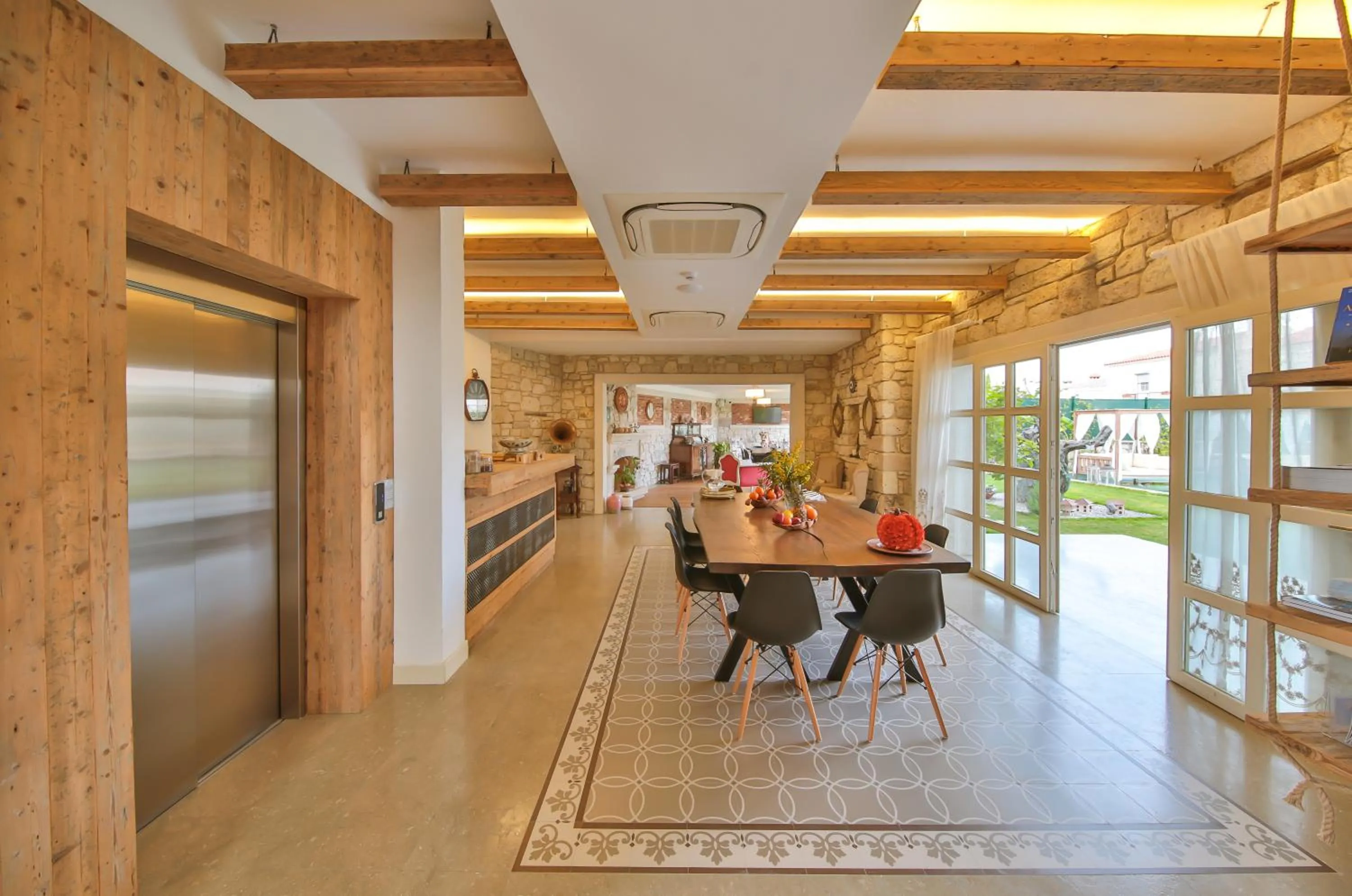 Communal lounge/ TV room in Kose Konak Butik Hotel-Special