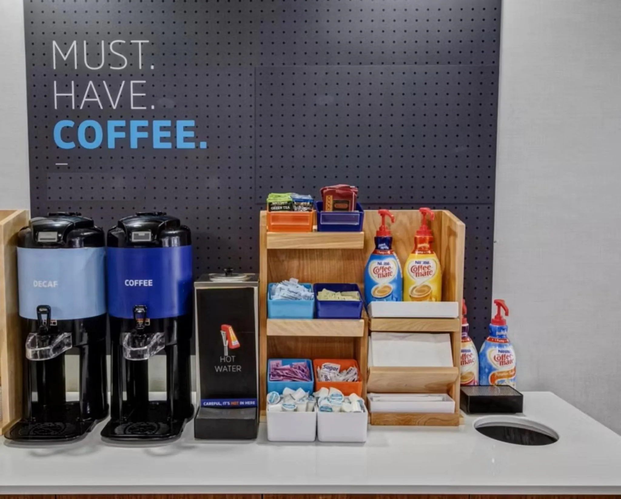 Breakfast in Murfreesboro Central Hotel