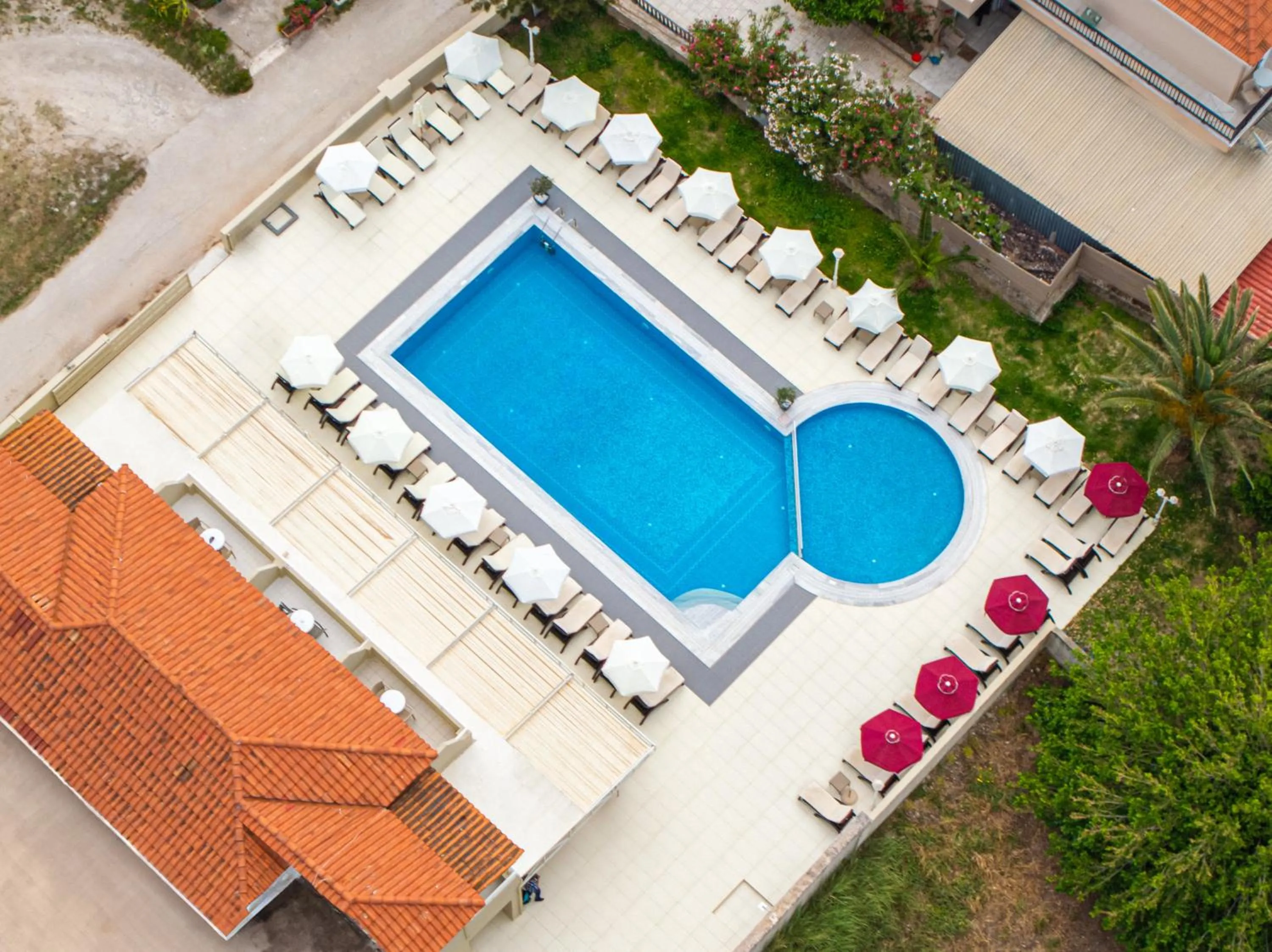 Swimming pool in Esperia Hotel