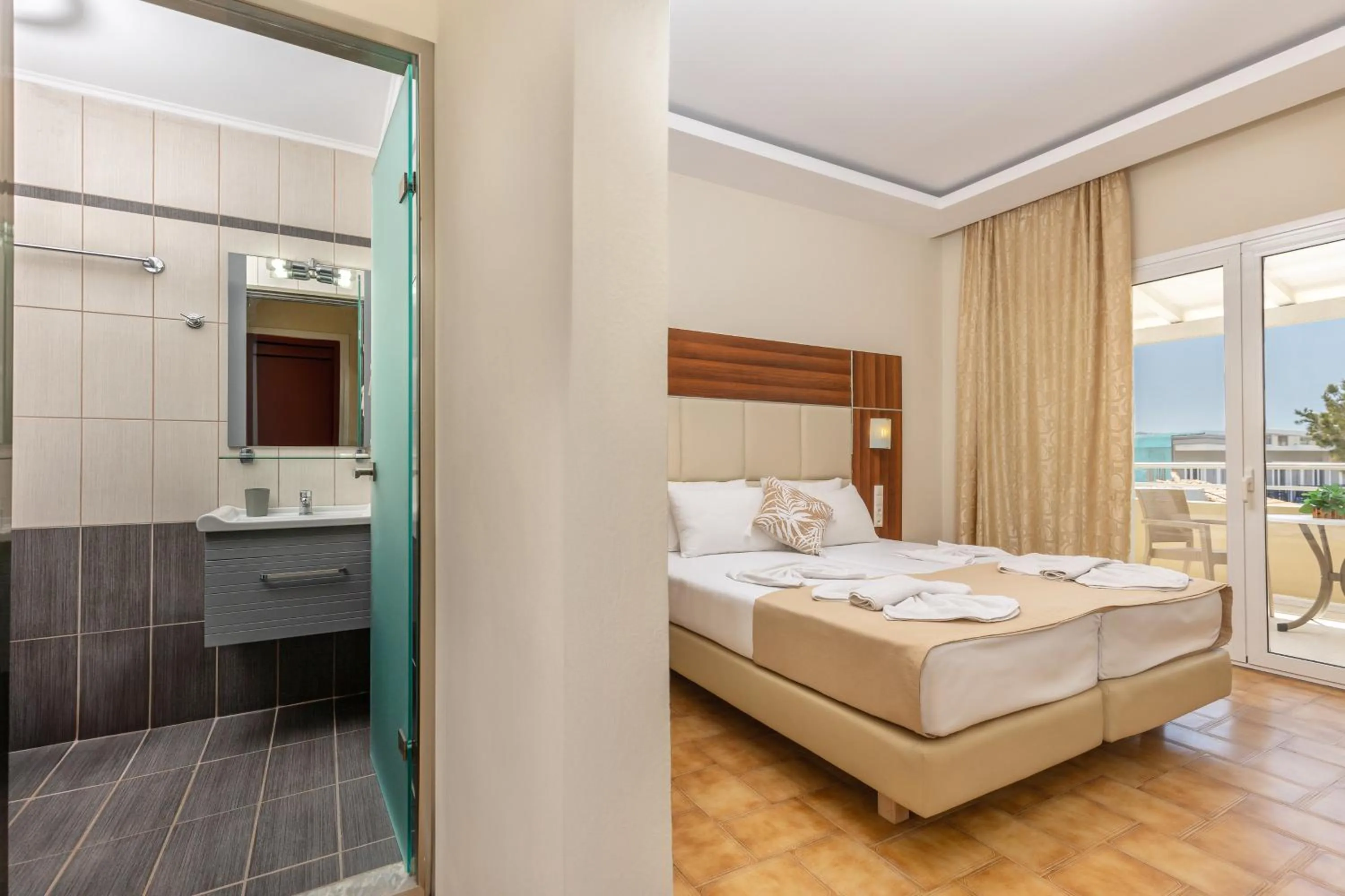 Toilet in Esperia Hotel