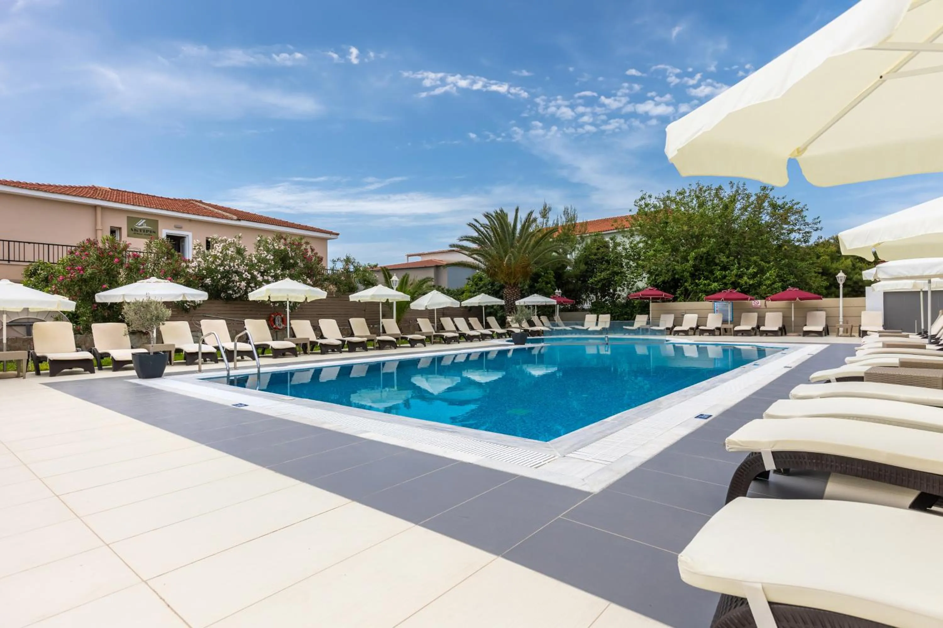 Swimming pool in Esperia Hotel