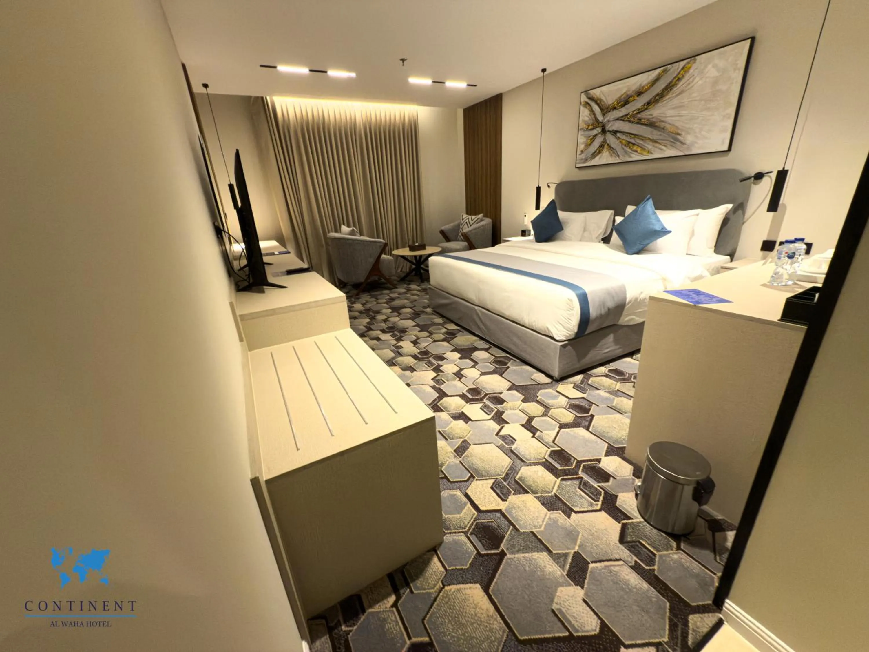 Photo of the whole room, Bed in Continent Al Waha Hotel Riyad