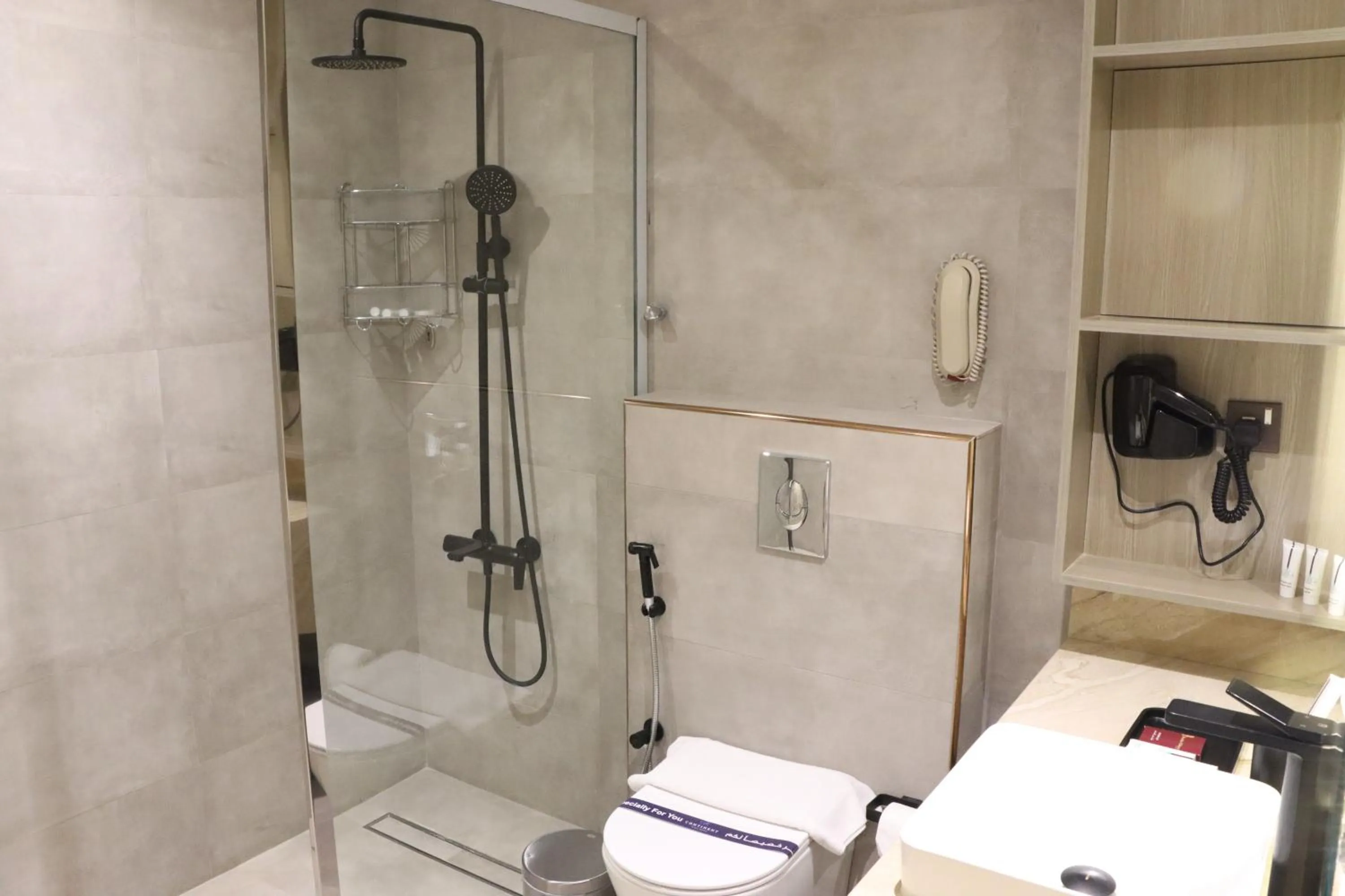 Bathroom in Continent Al Waha Hotel Riyad