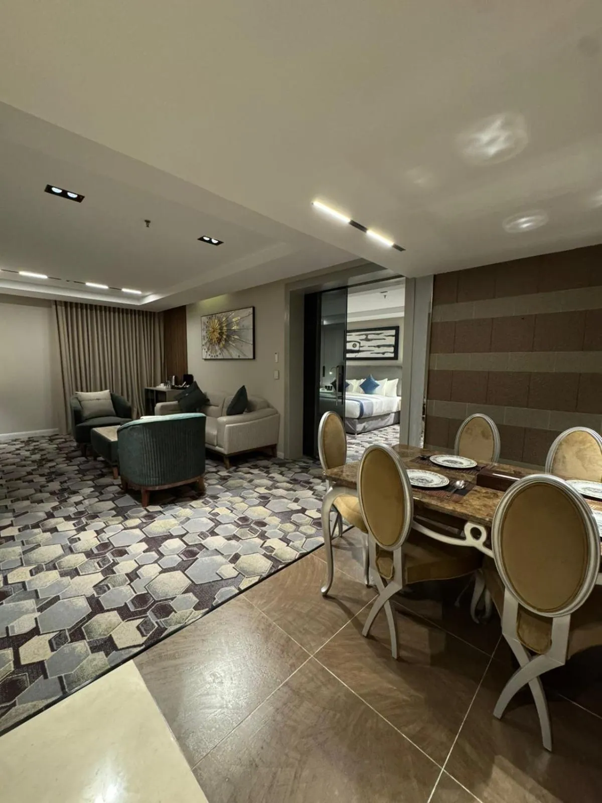 Living room in Continent Al Waha Hotel Riyad