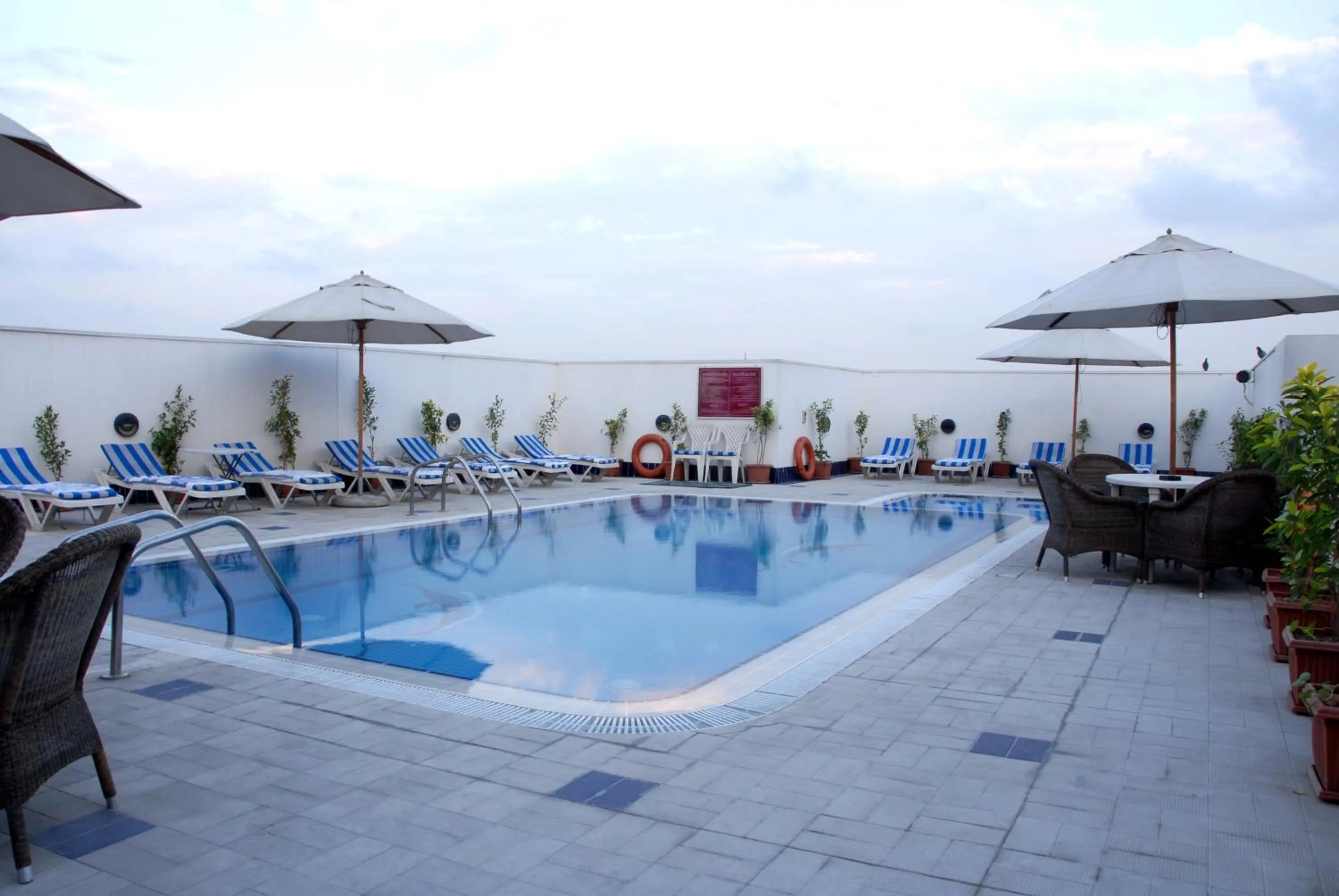 Swimming pool in Moscow Hotel