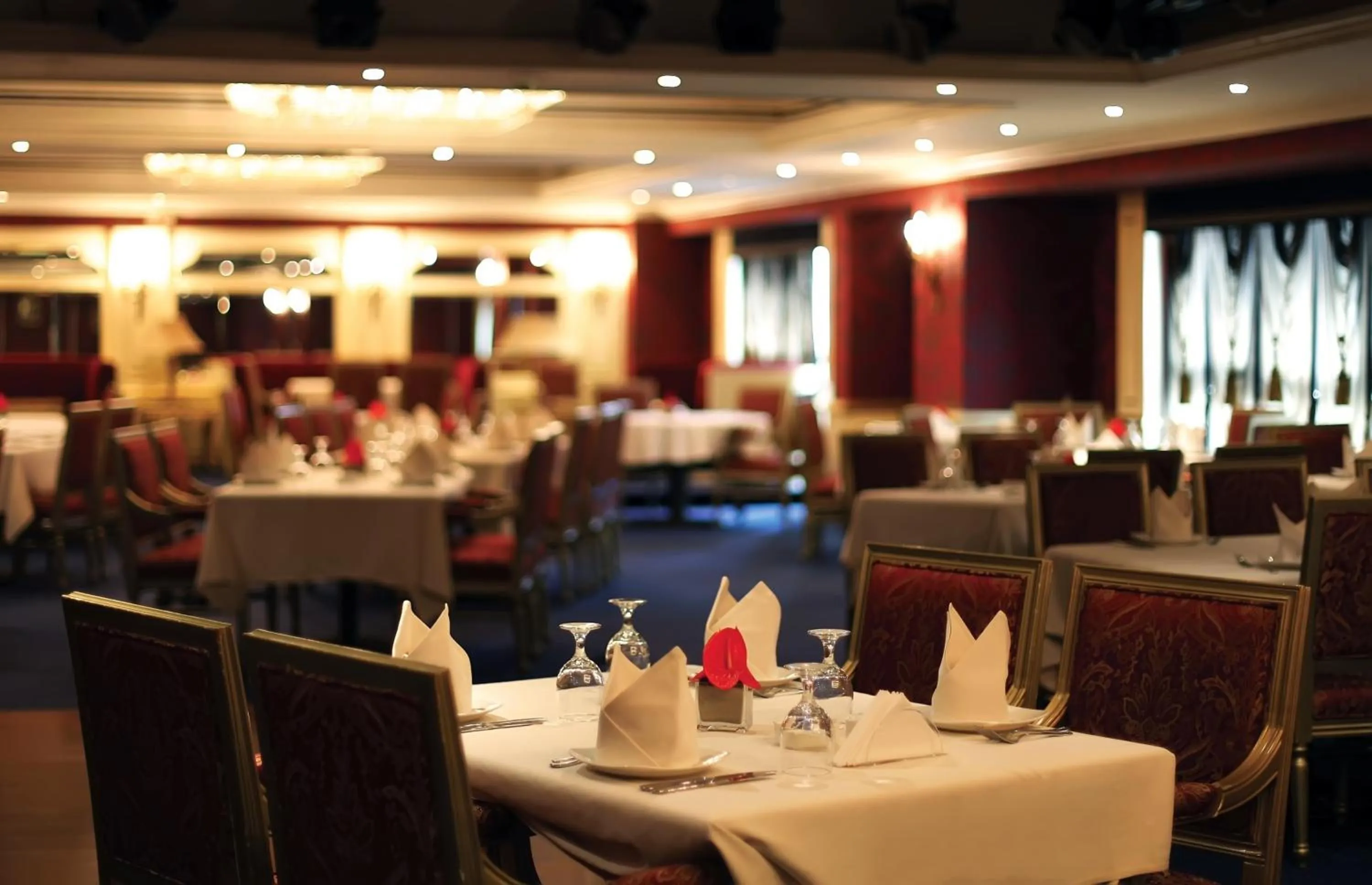 Restaurant/places to eat in Moscow Hotel