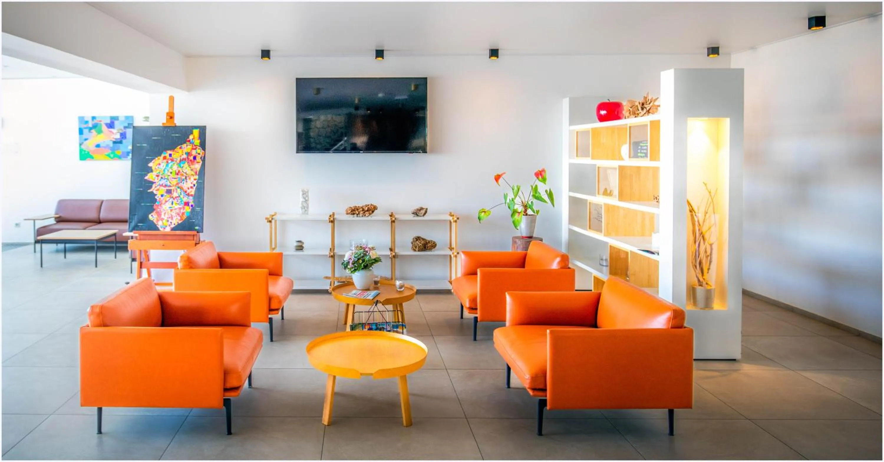 Property building in Hôtel Cala di Sole