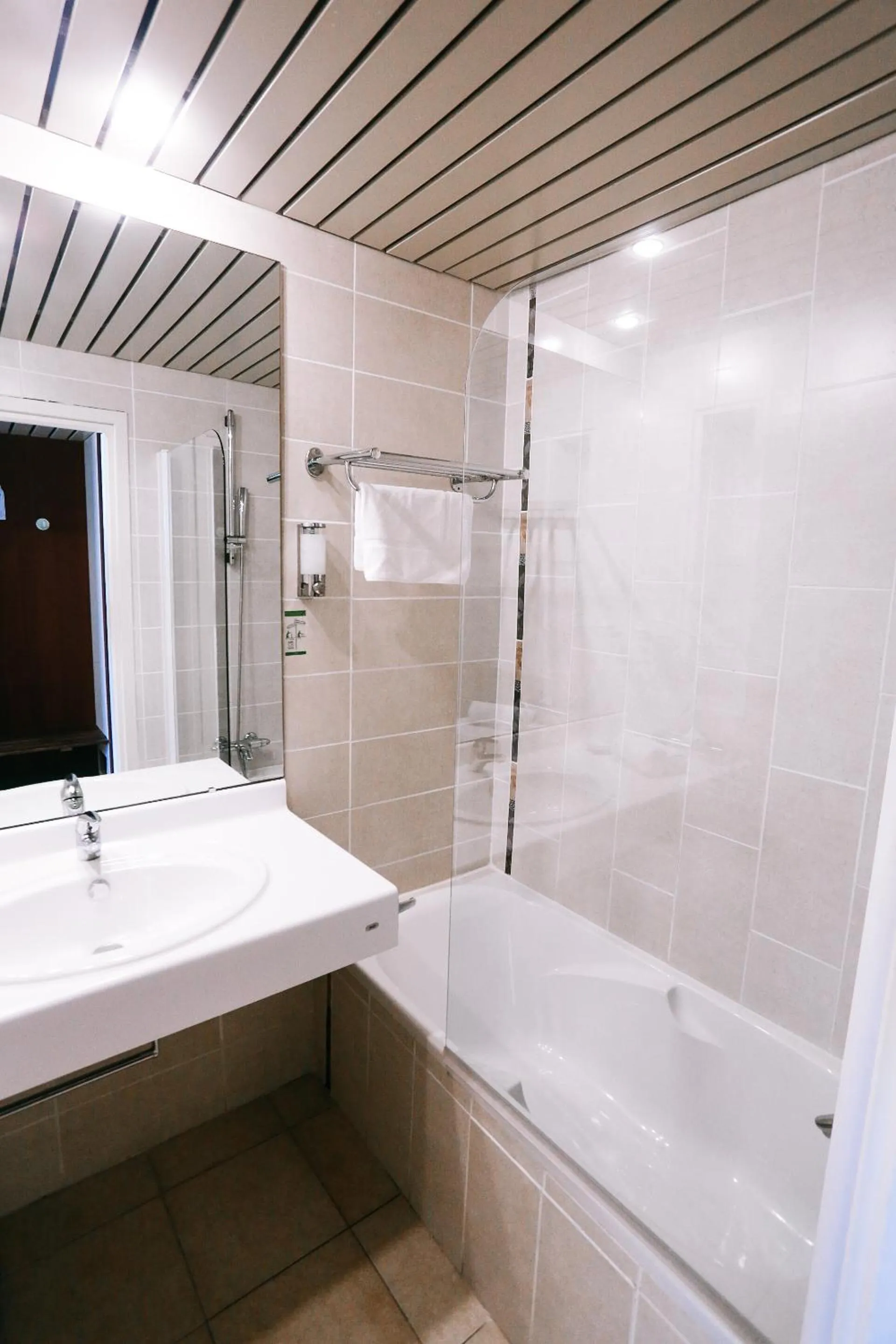 Bathroom in Hôtel Cala di Sole