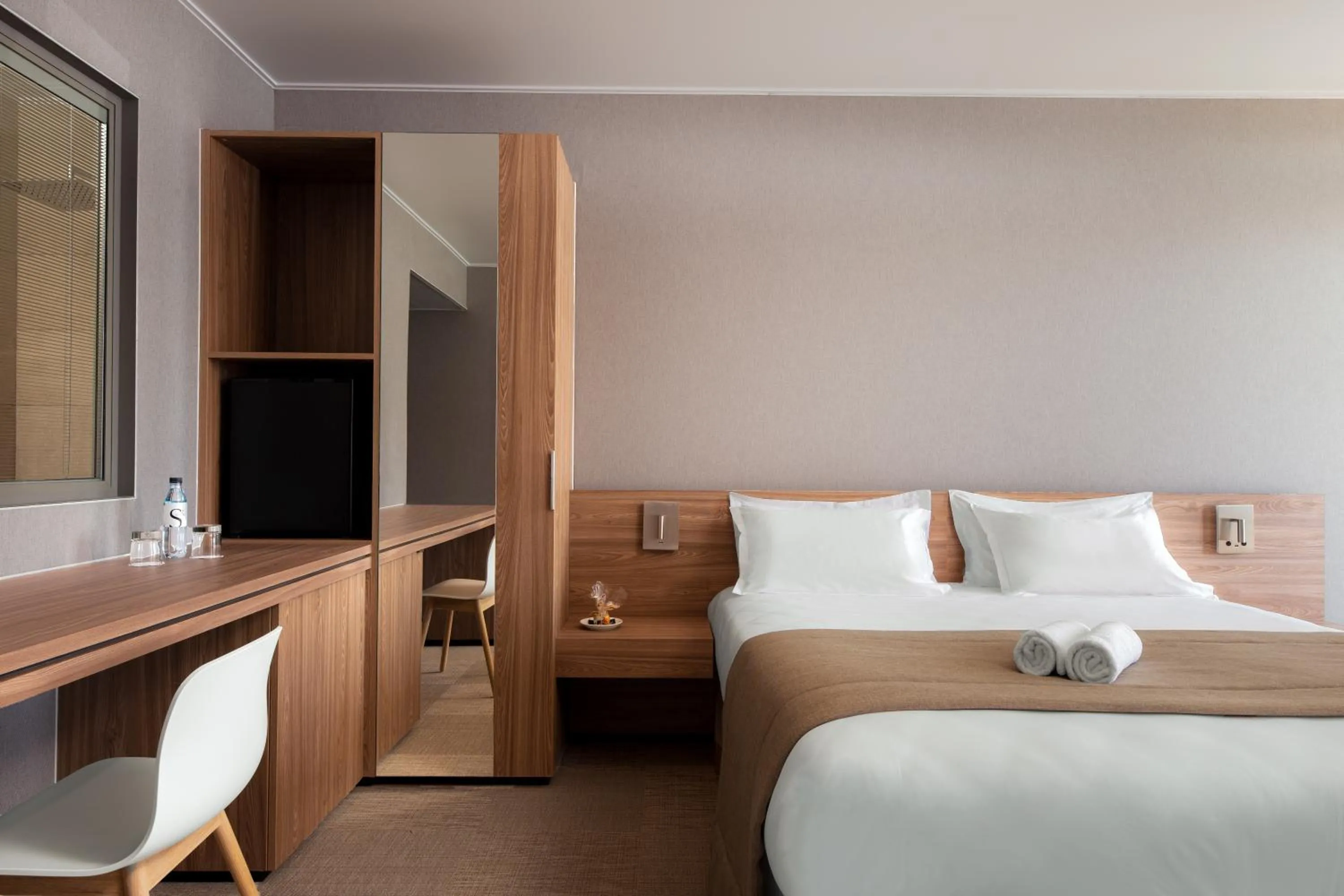 Photo of the whole room, Bed in Hôtel Cala di Sole