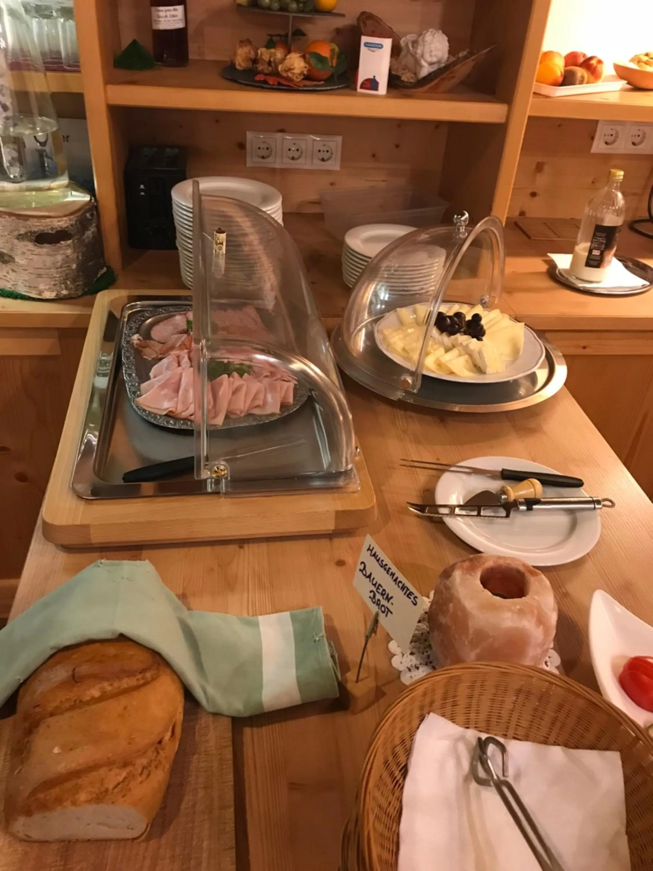 Breakfast in Hotel Gasthof Schweizerhaus