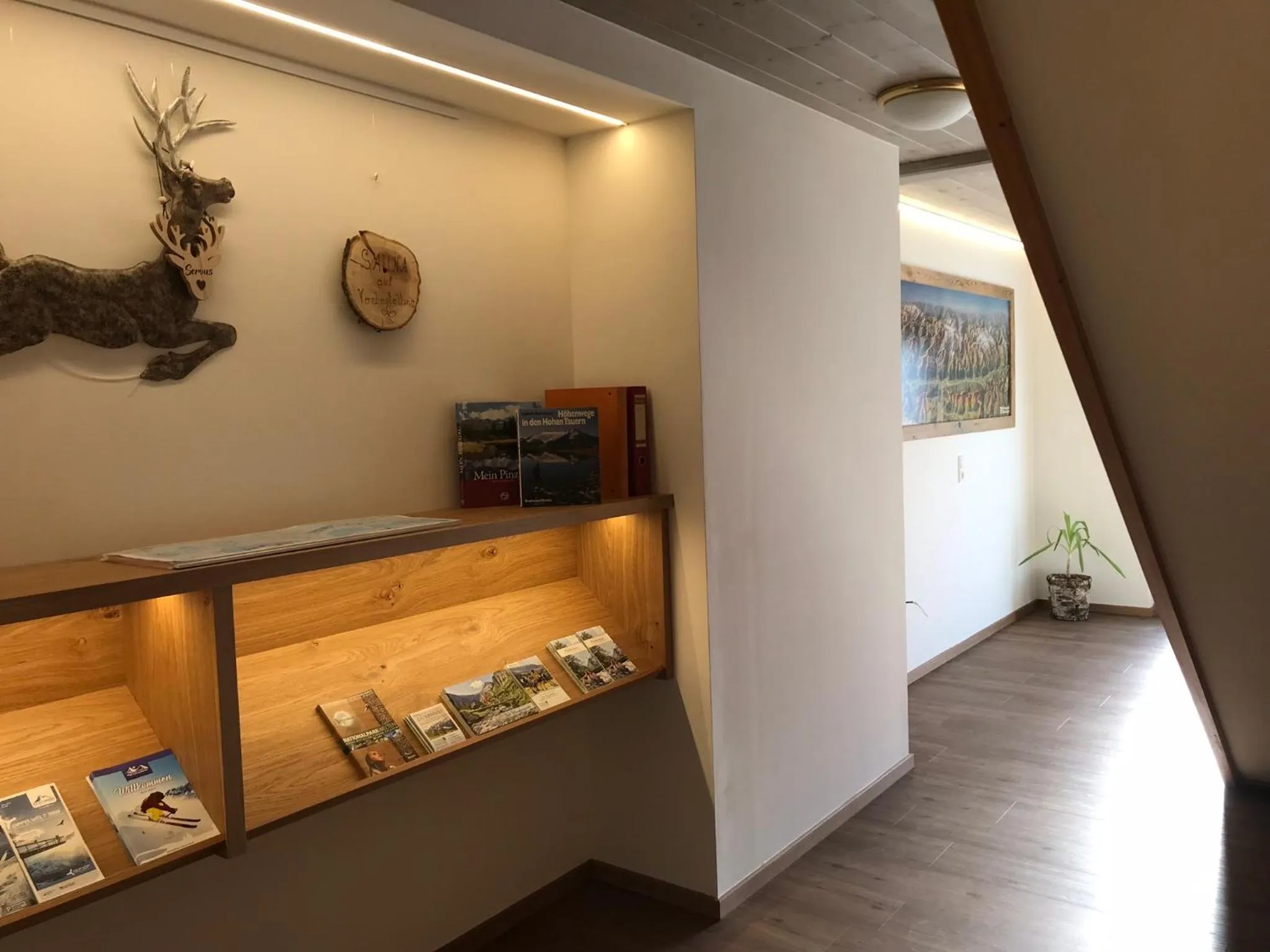 Decorative detail in Hotel Gasthof Schweizerhaus