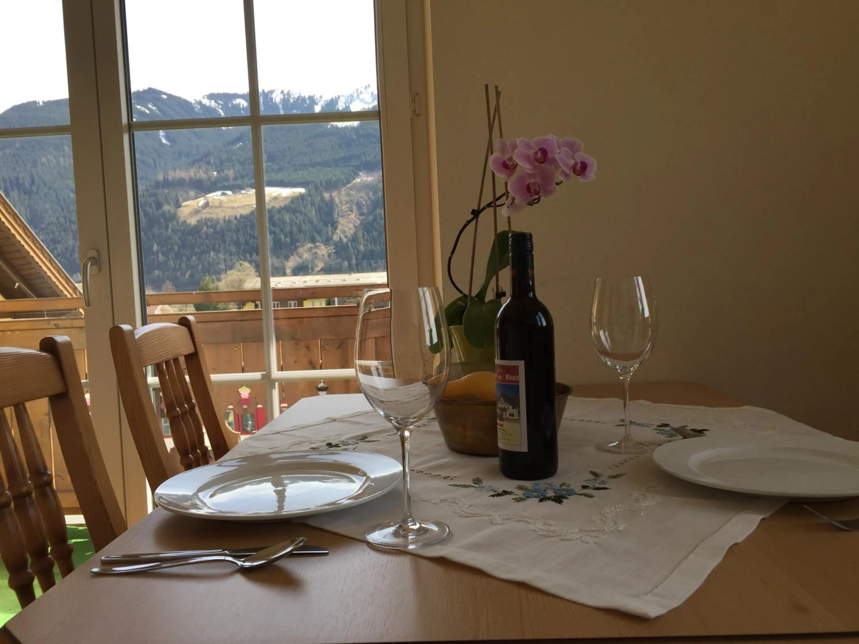 Kitchen or kitchenette in Hotel Gasthof Schweizerhaus