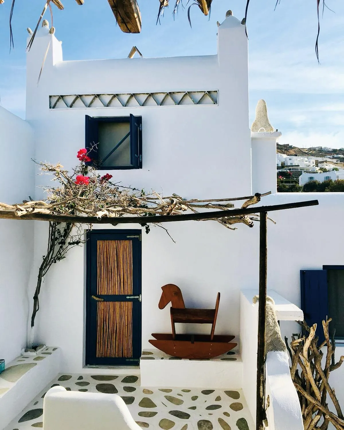 Property building in Baba Houlakia